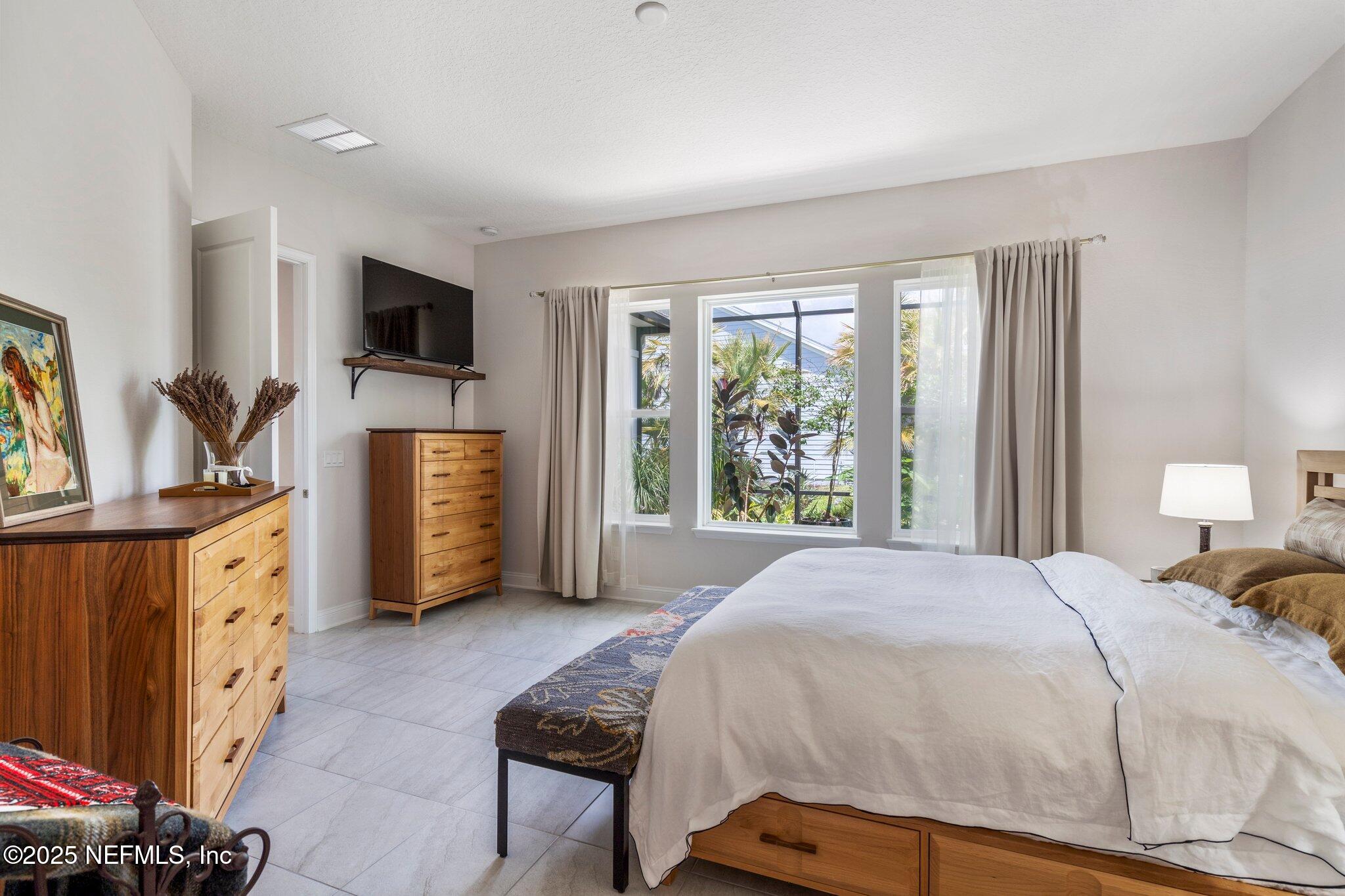 22-A FARMERS BRANCH Avenue