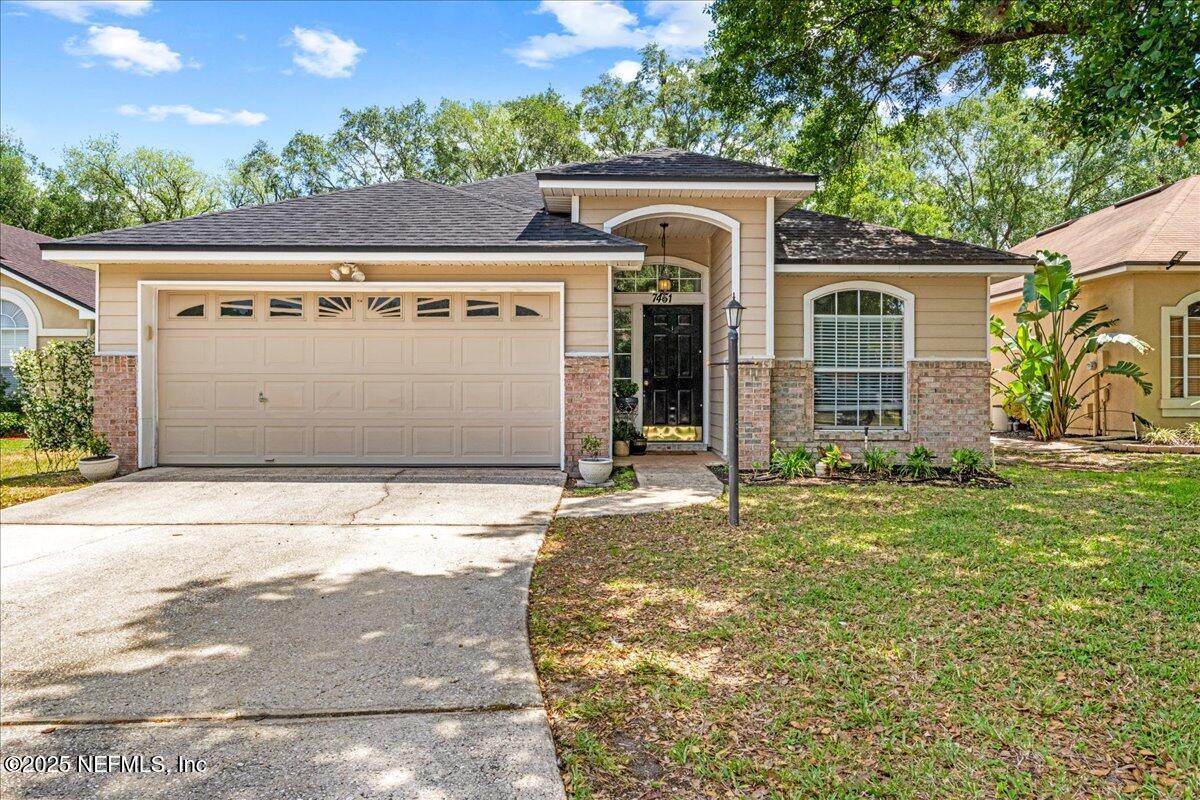 7461 CARRIAGE SIDE Court