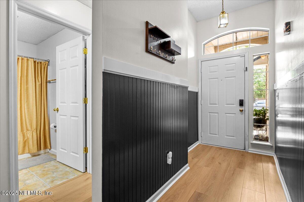 7461 CARRIAGE SIDE Court