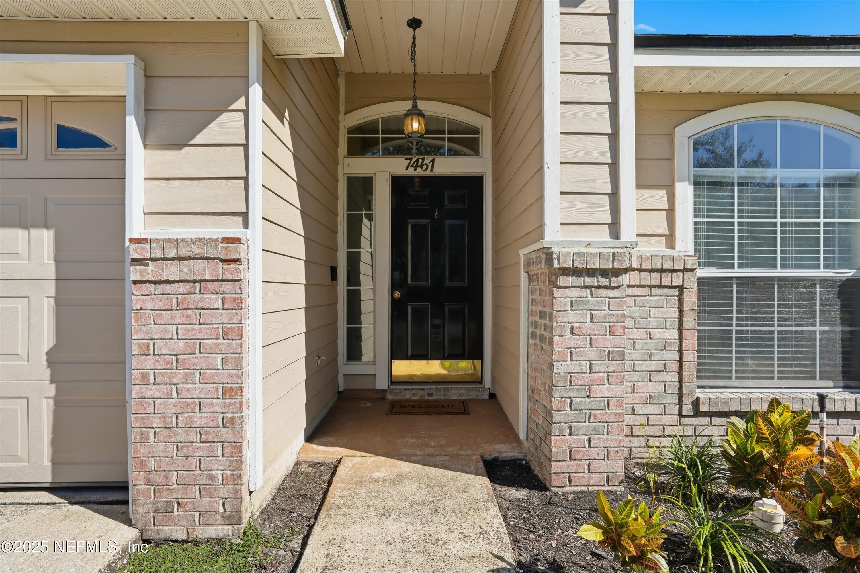 7461 CARRIAGE SIDE Court