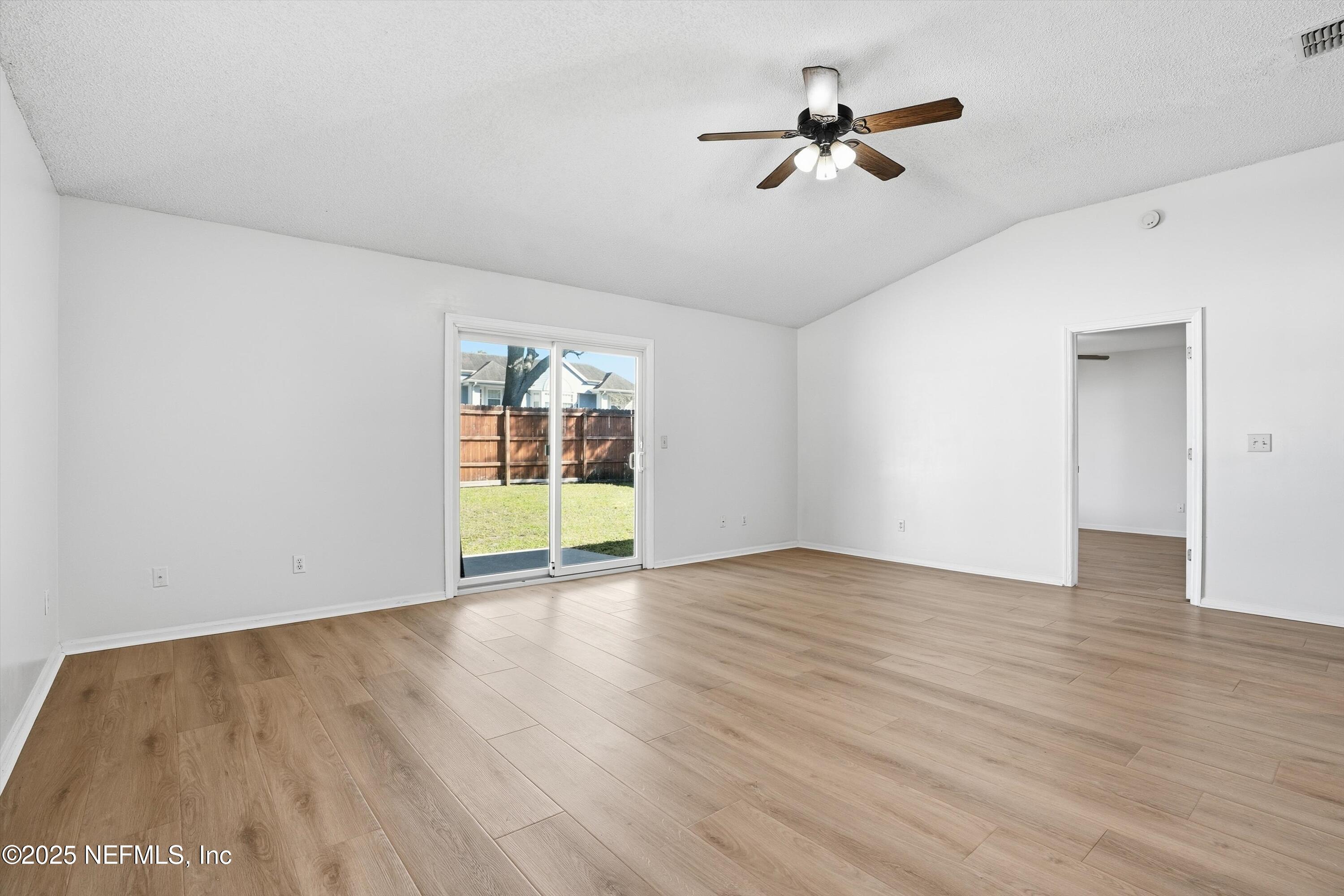 7461 CARRIAGE SIDE Court