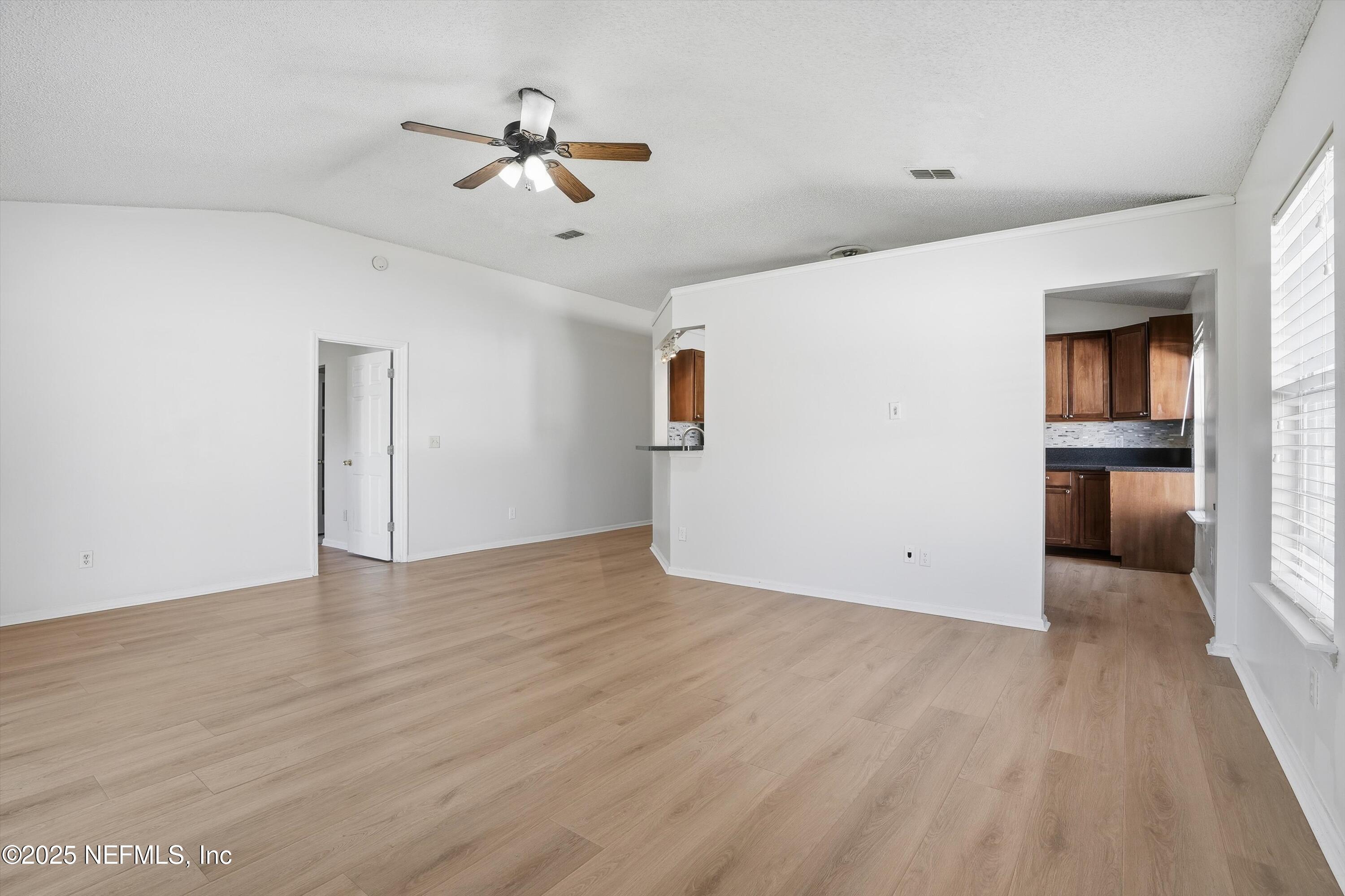 7461 CARRIAGE SIDE Court