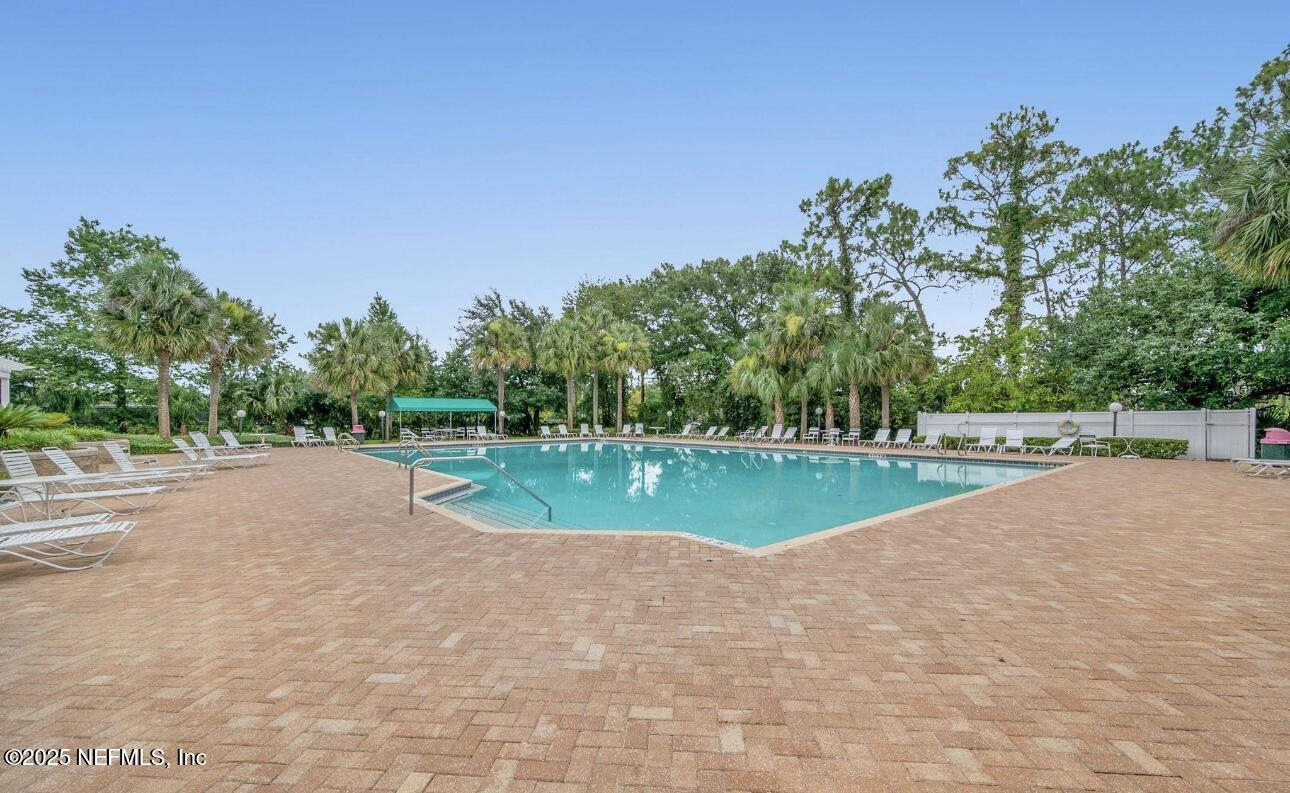 8836 FIELDSIDE Court