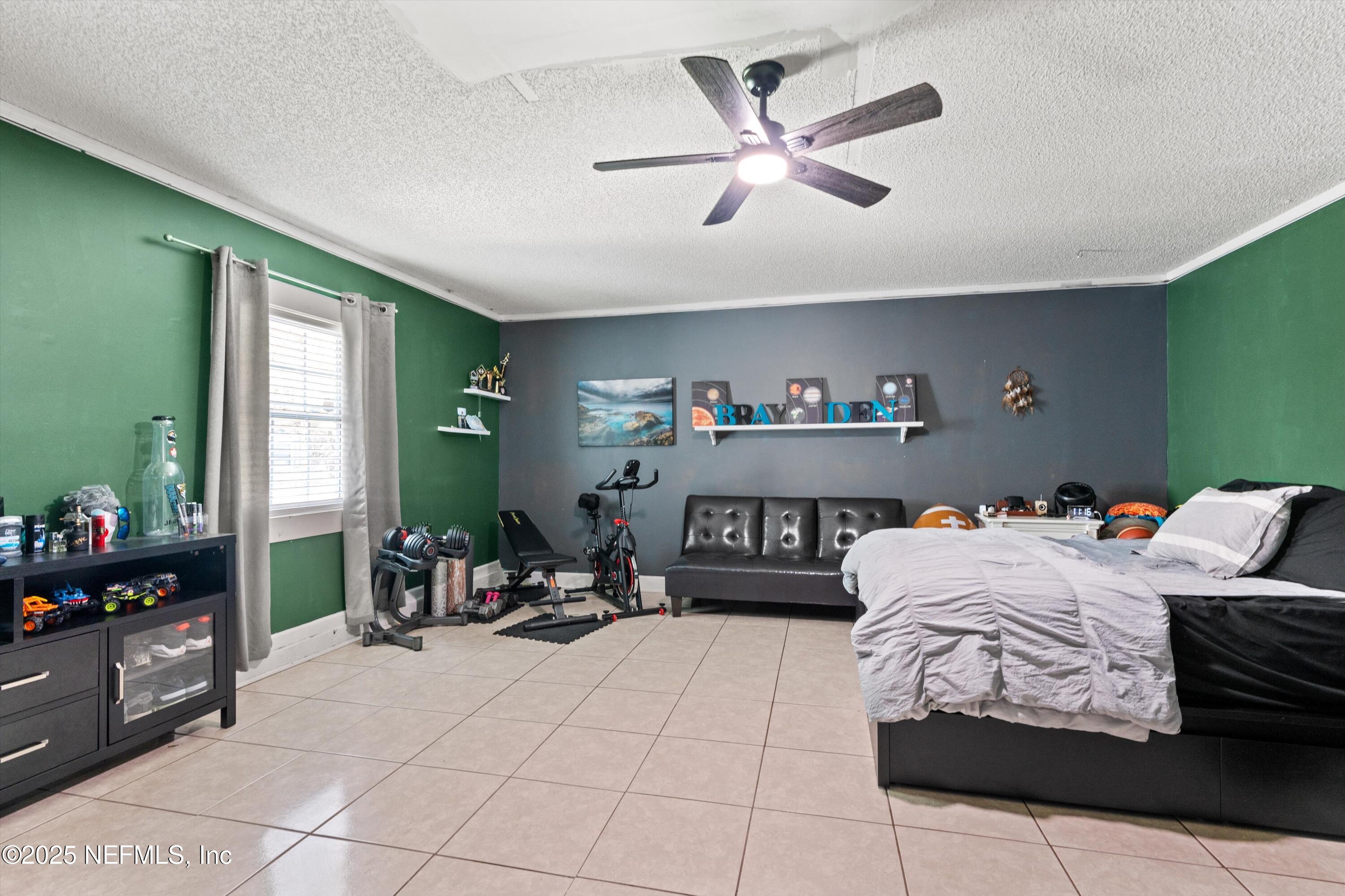 8836 FIELDSIDE Court