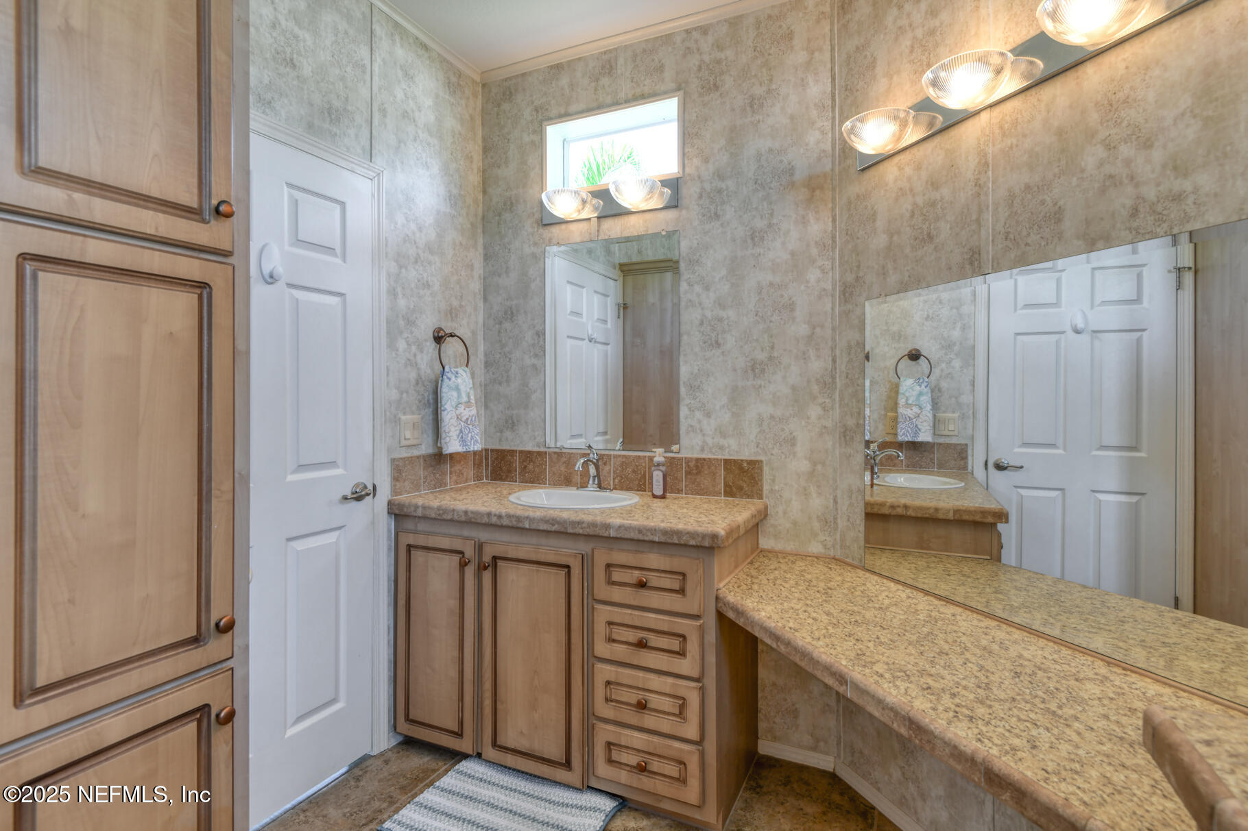 156 MOONLITE Drive