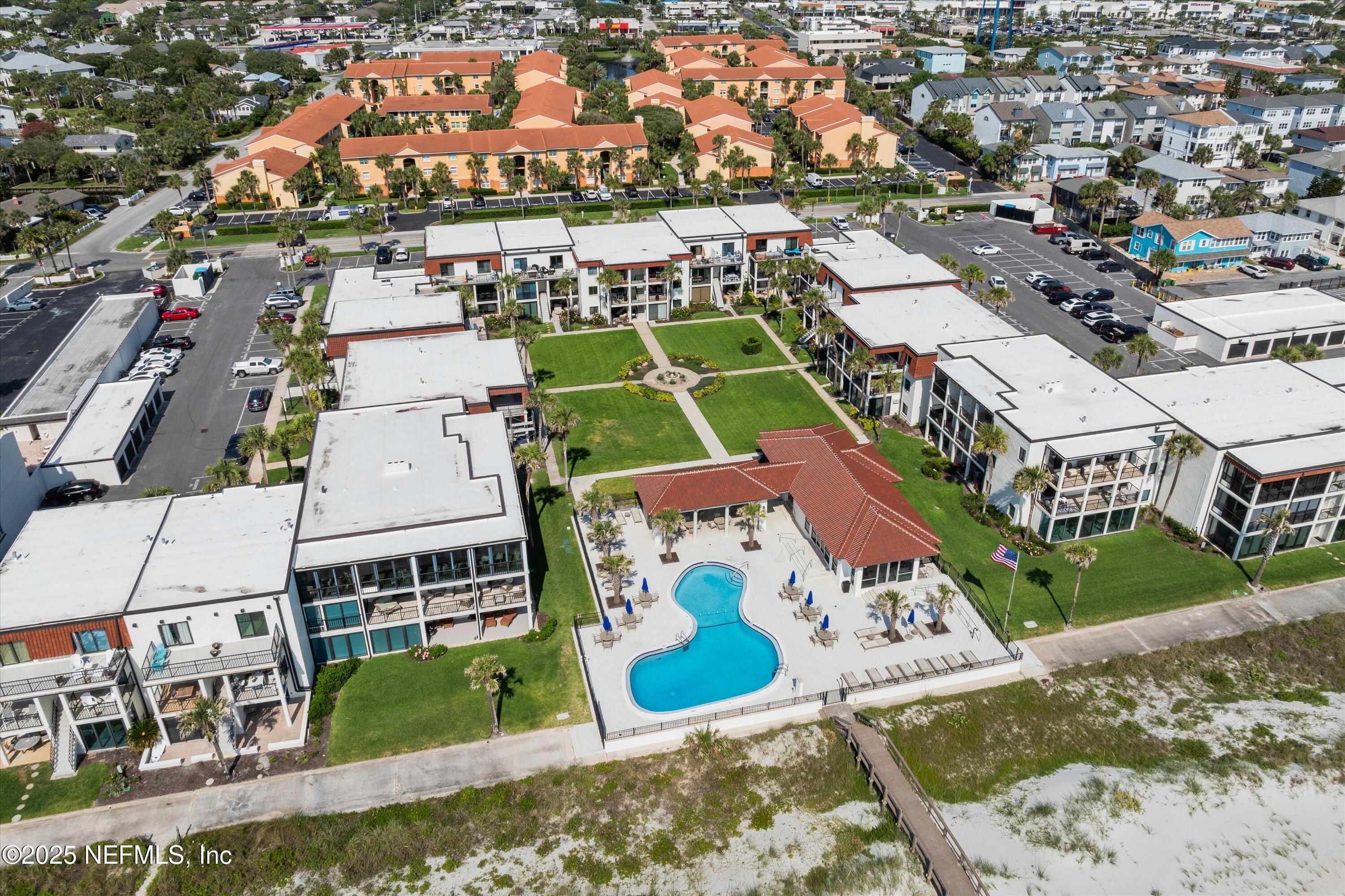 2327 COSTA VERDE Boulevard, 201