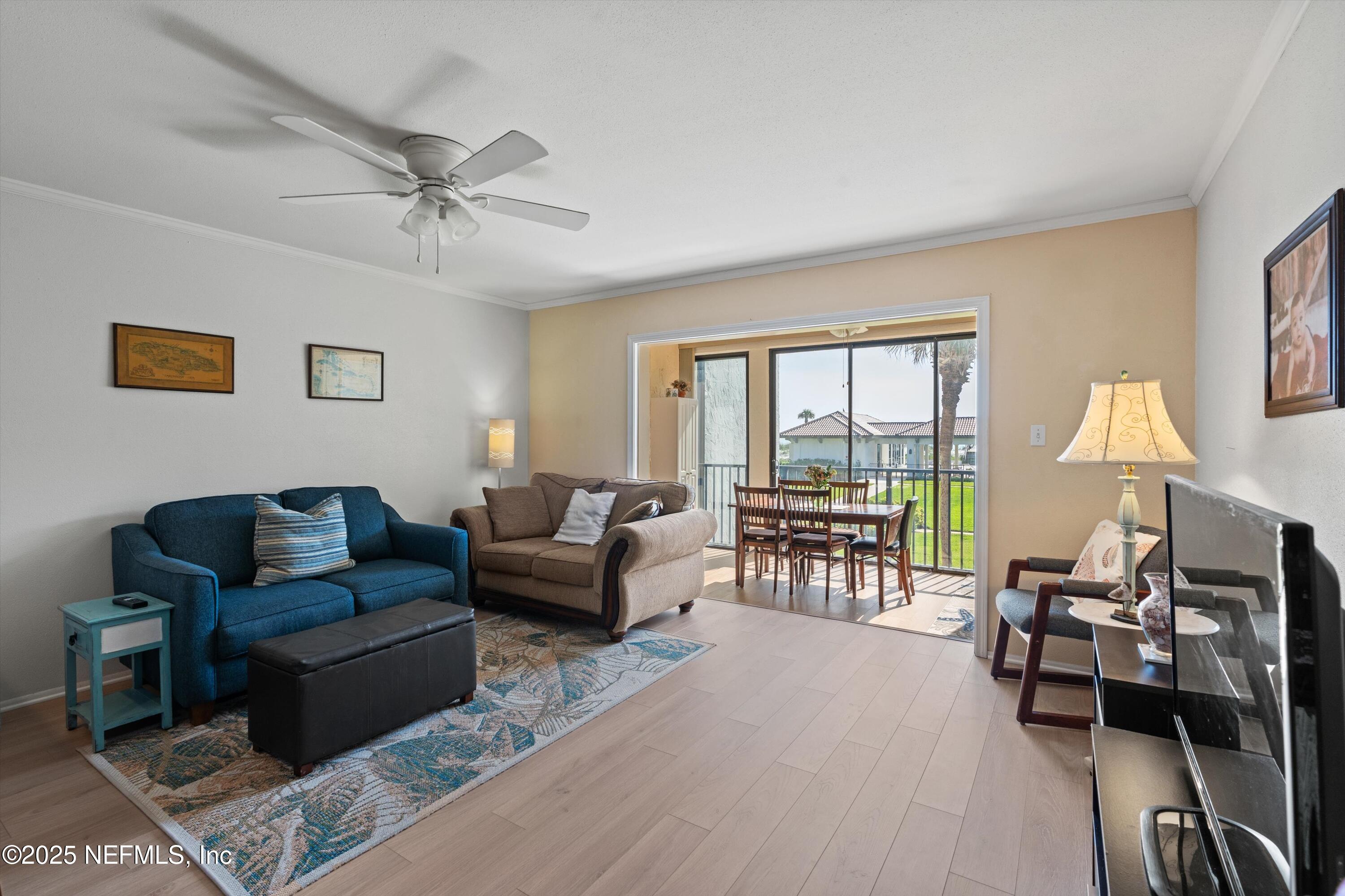 2327 COSTA VERDE Boulevard, 201