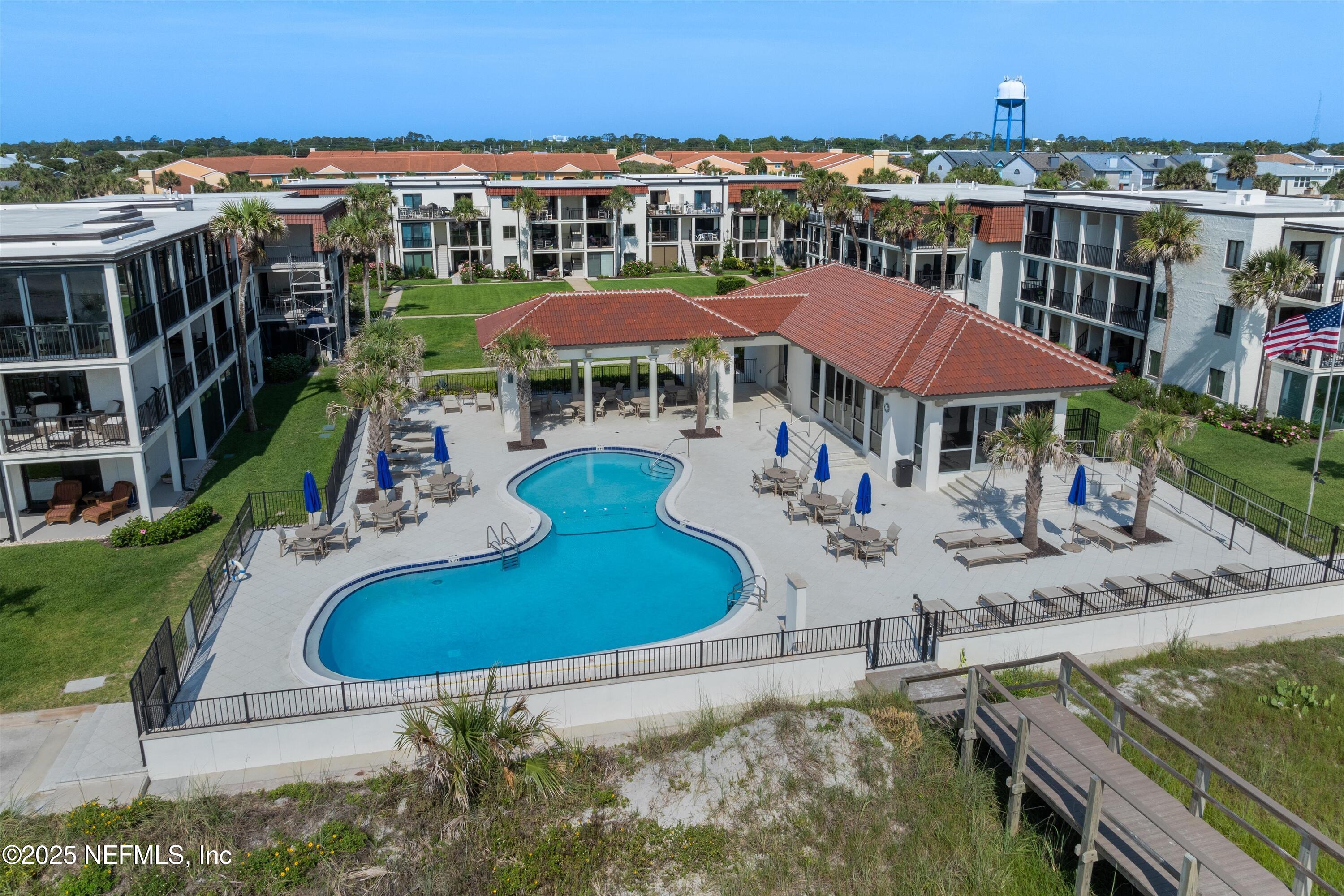 2327 COSTA VERDE Boulevard, 201