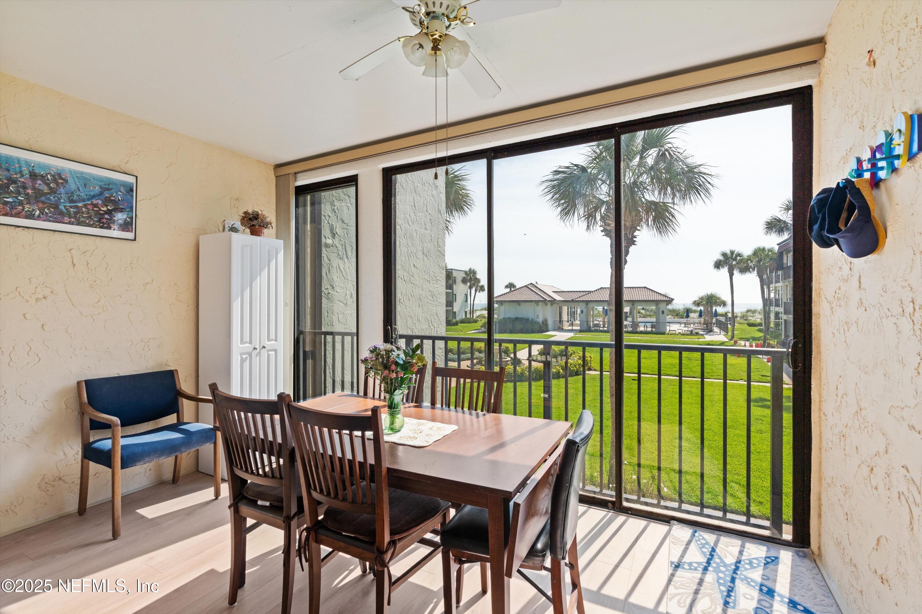 2327 COSTA VERDE Boulevard, 201