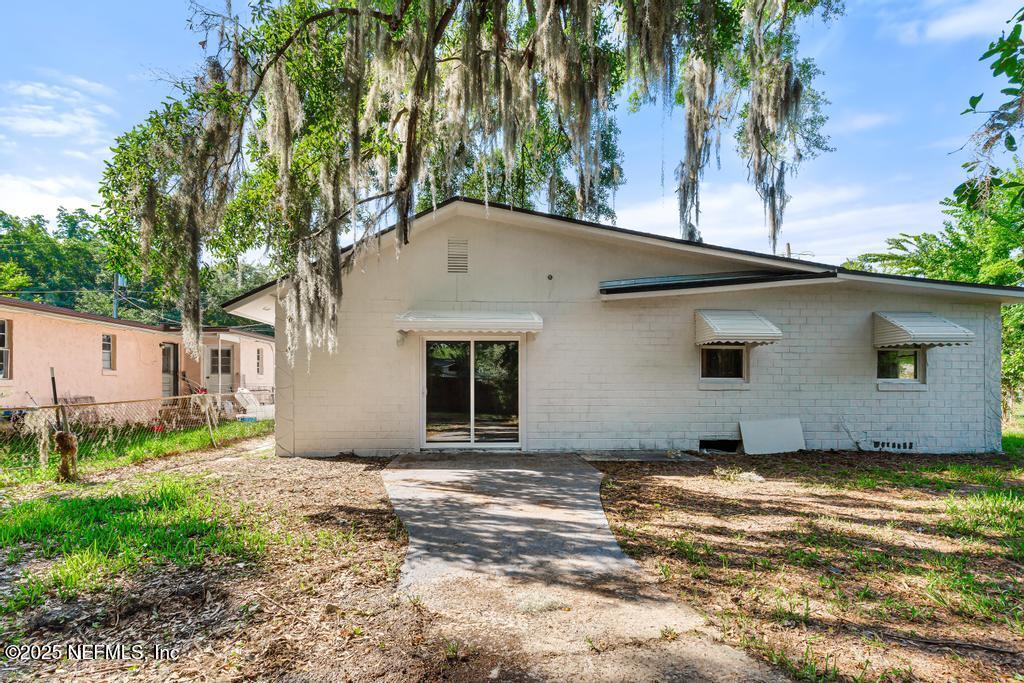 4249 LOCKHART Drive
