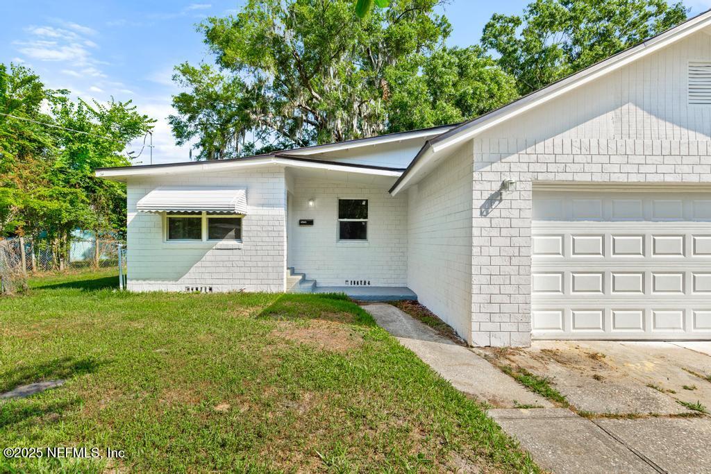 4249 LOCKHART Drive