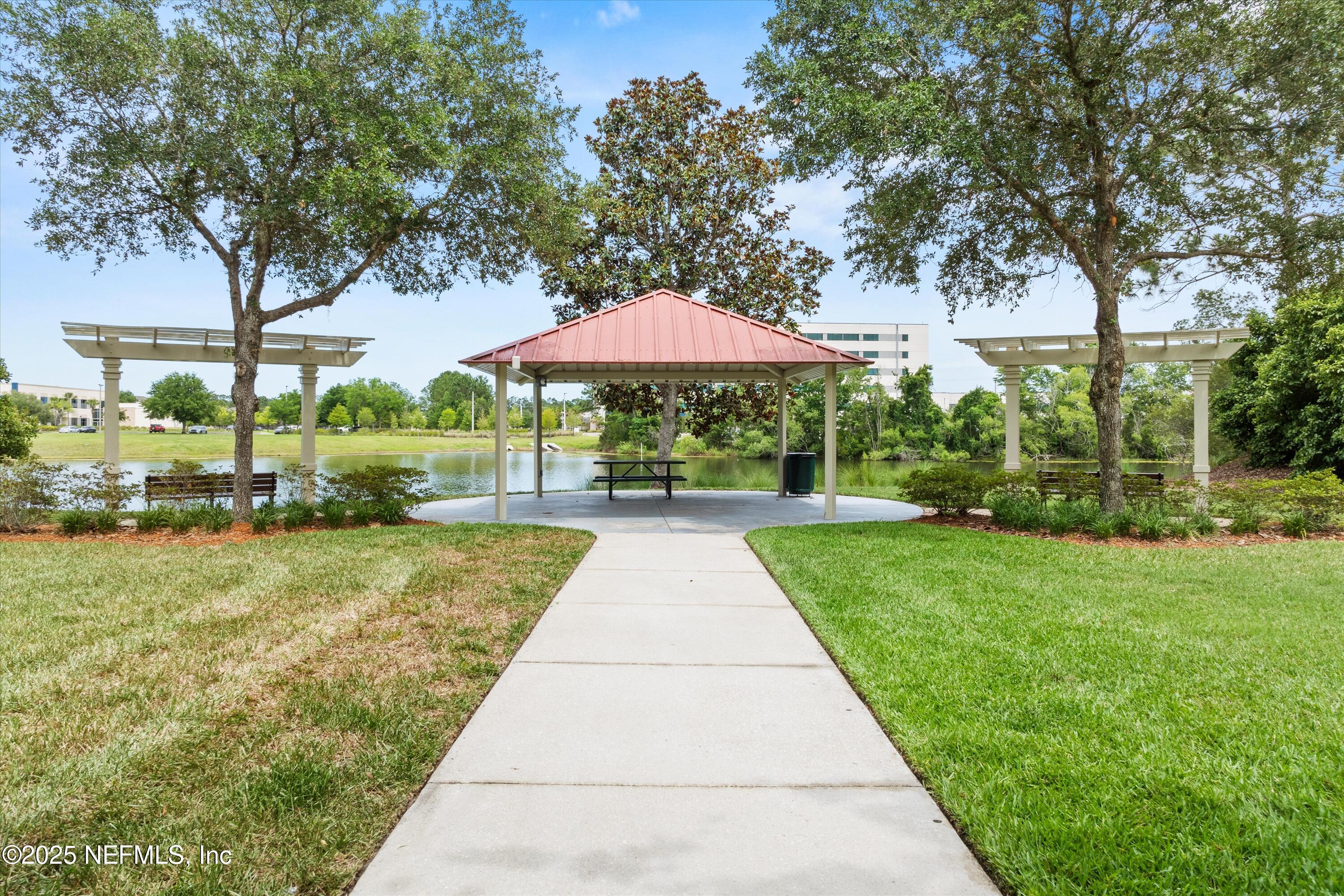 2360 GOLFVIEW Drive