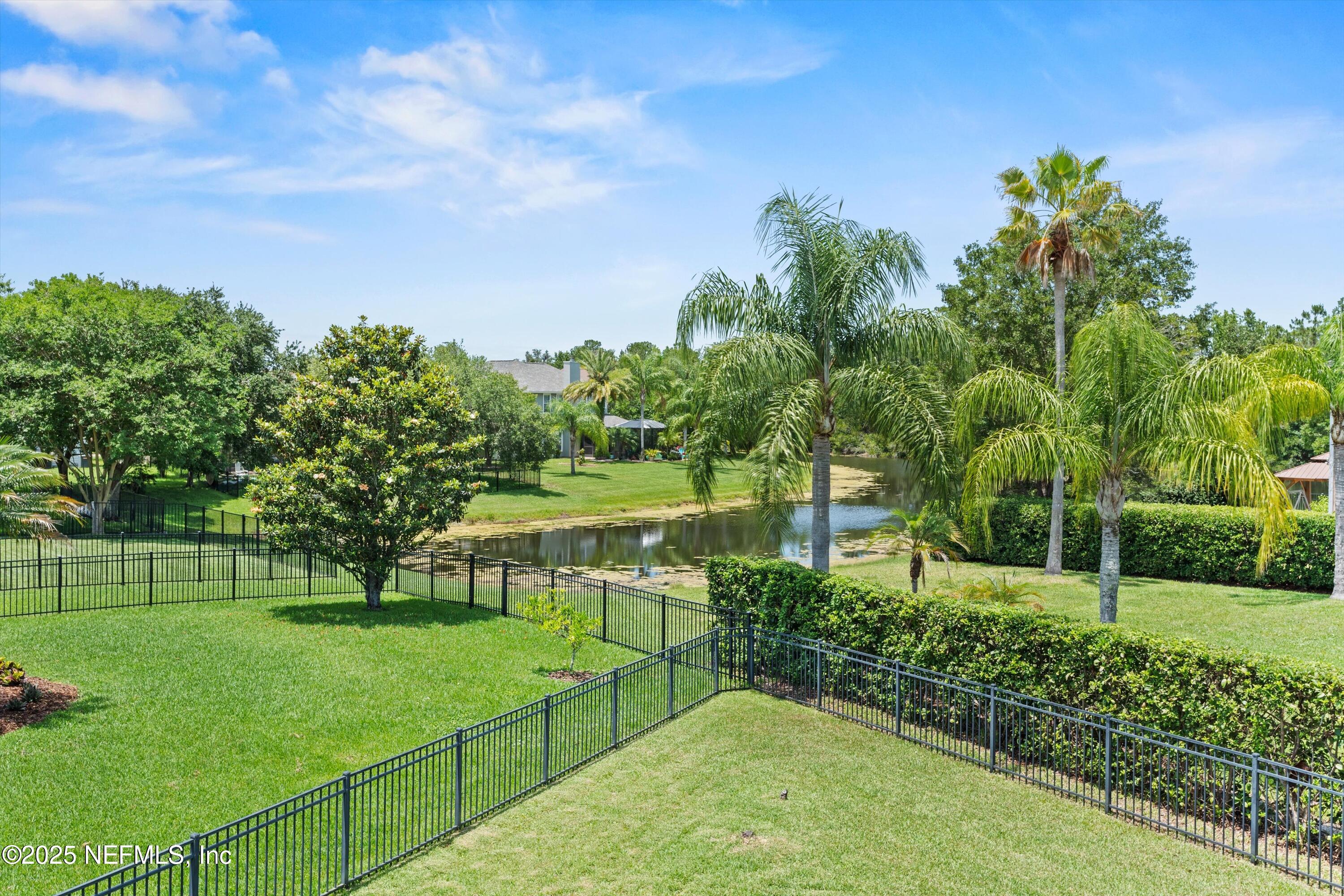 2360 GOLFVIEW Drive