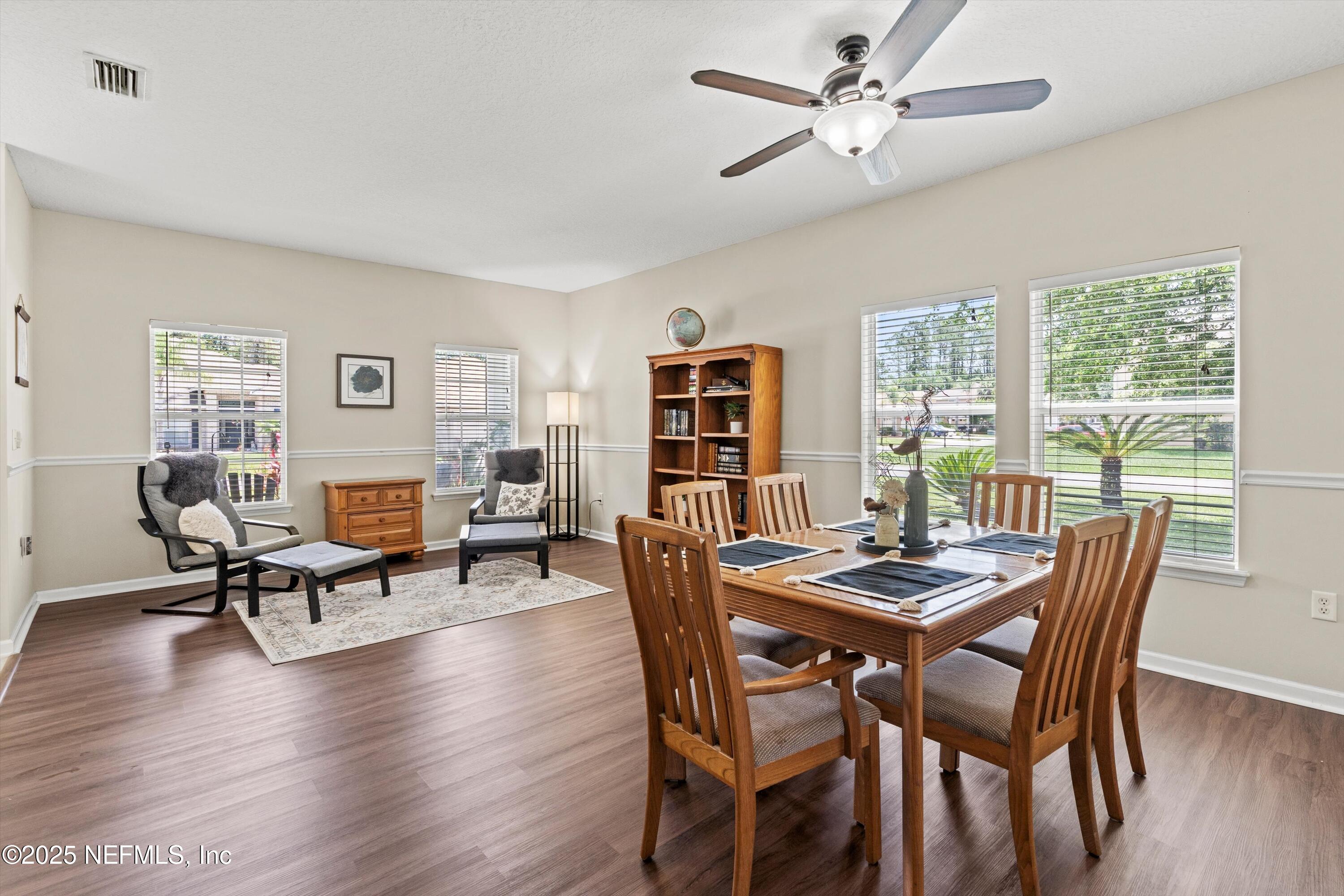 2360 GOLFVIEW Drive
