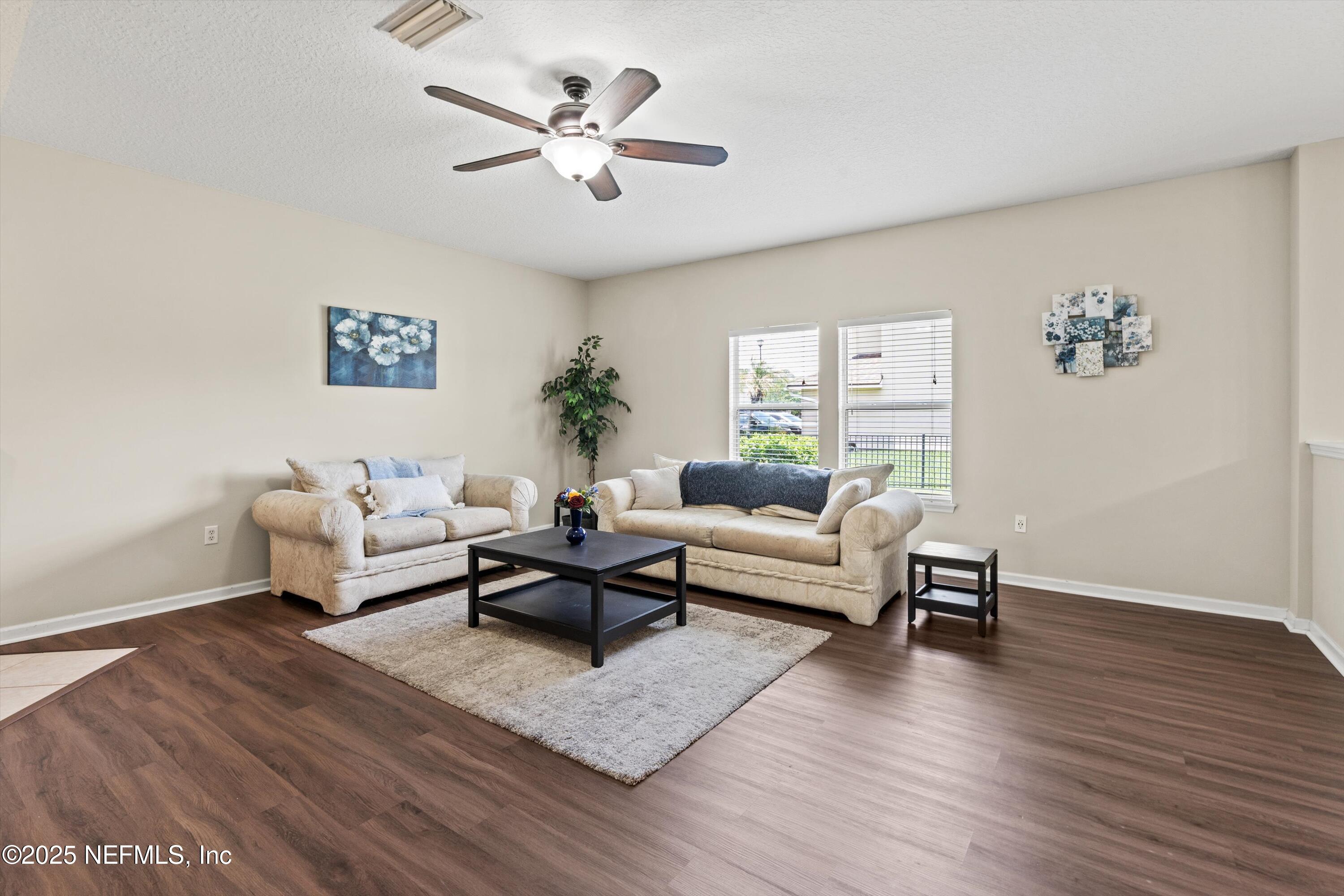 2360 GOLFVIEW Drive