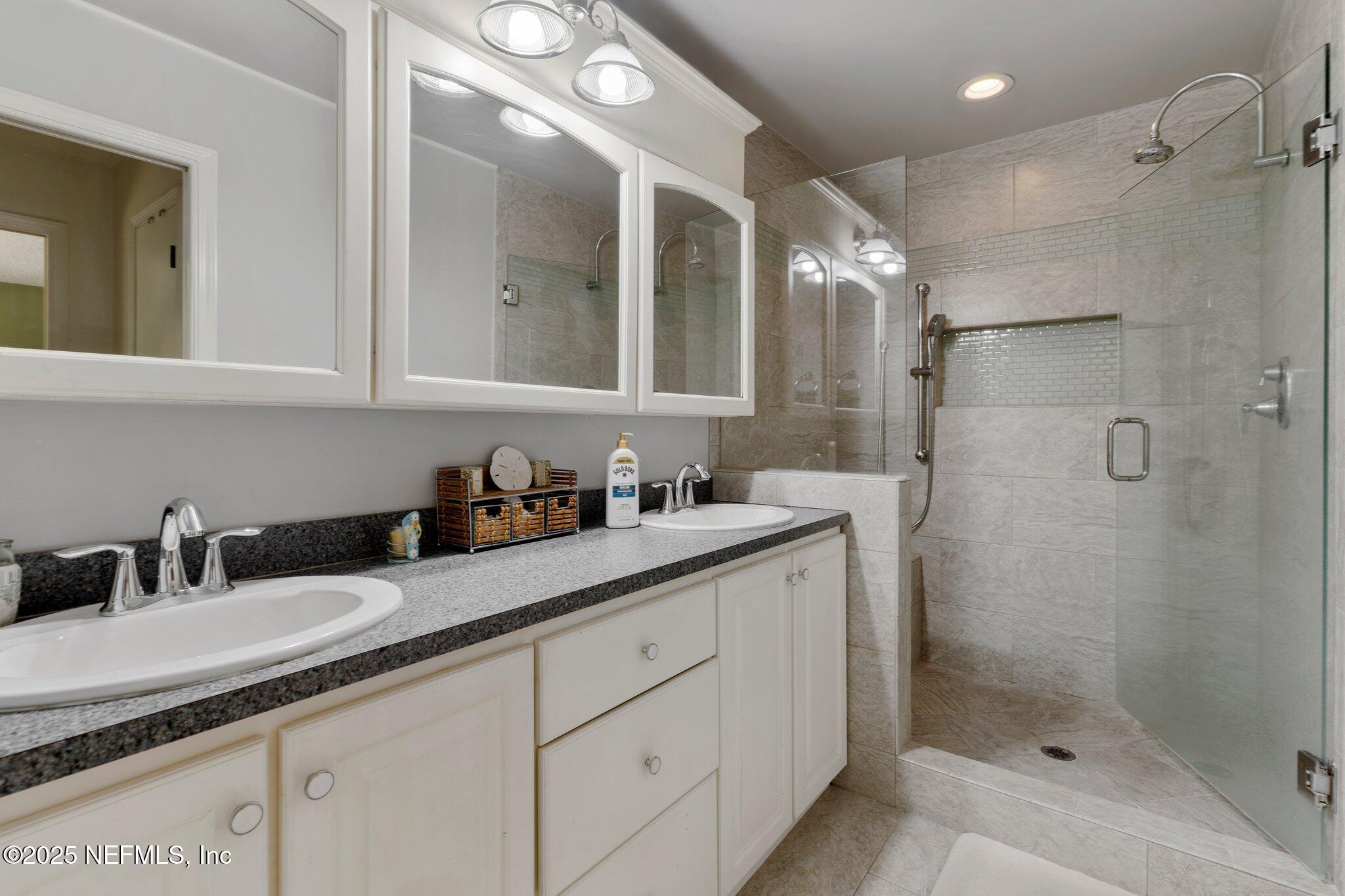 5263 GOLF COURSE Drive