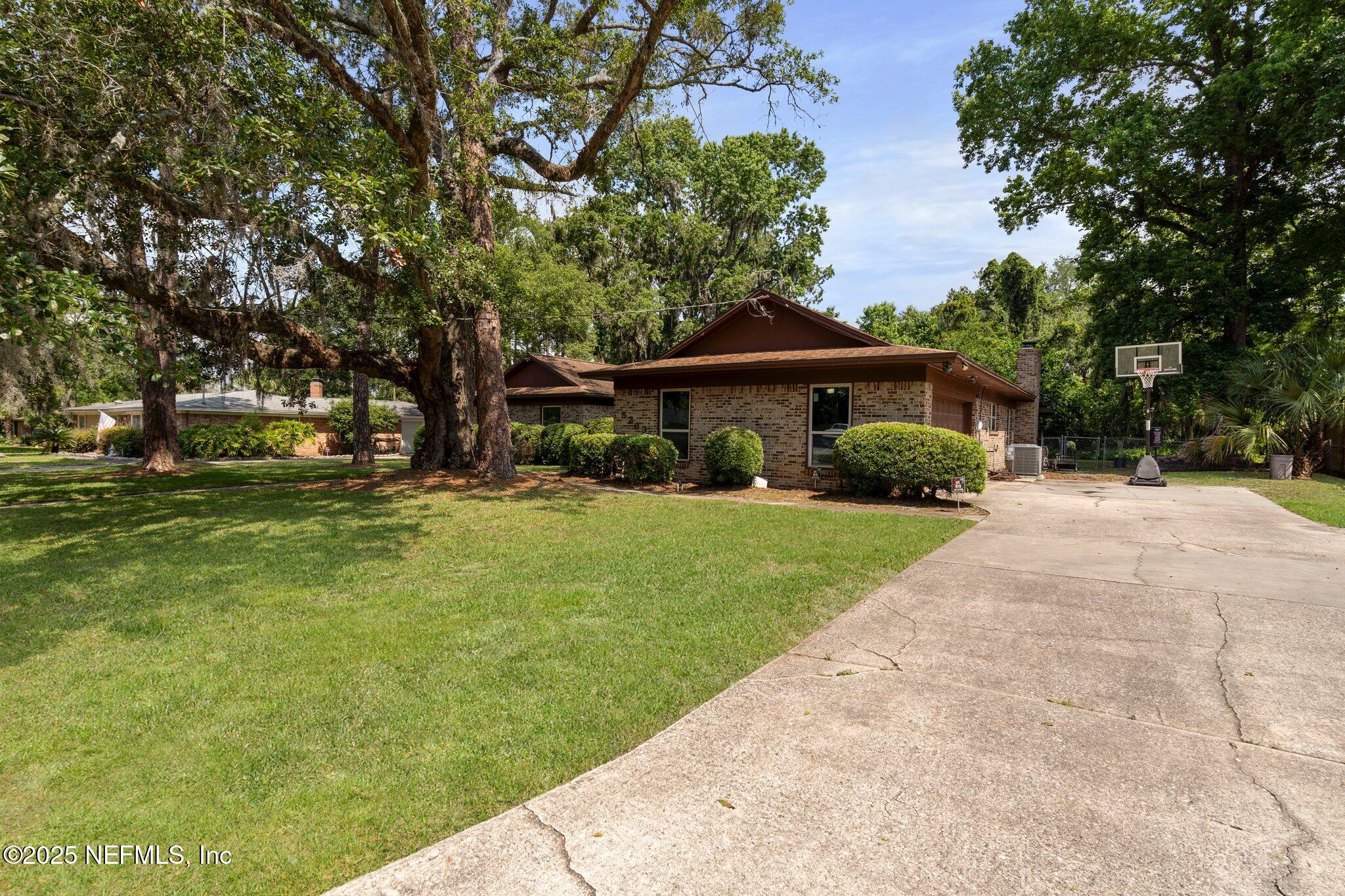 5263 GOLF COURSE Drive