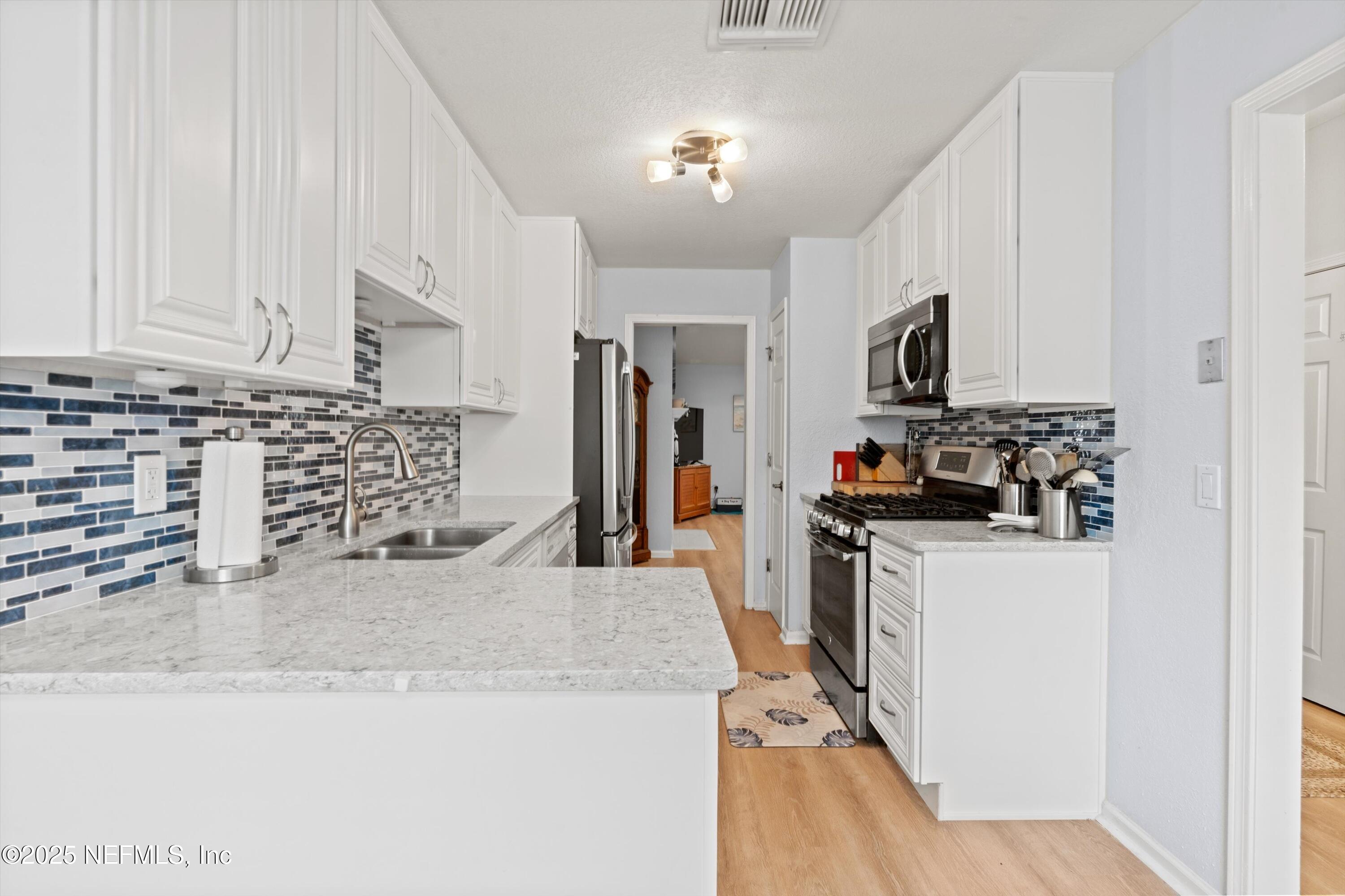 12422 BERRY PATCH Way