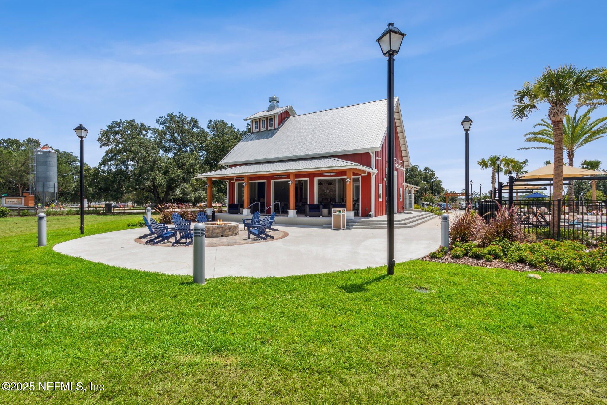 2724 WHITE CEDAR Lane