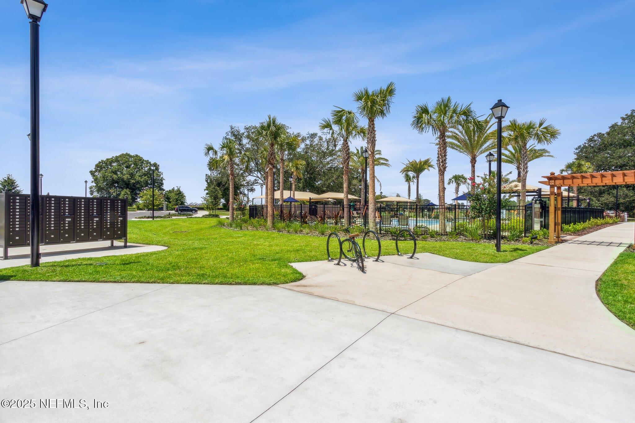 2724 WHITE CEDAR Lane