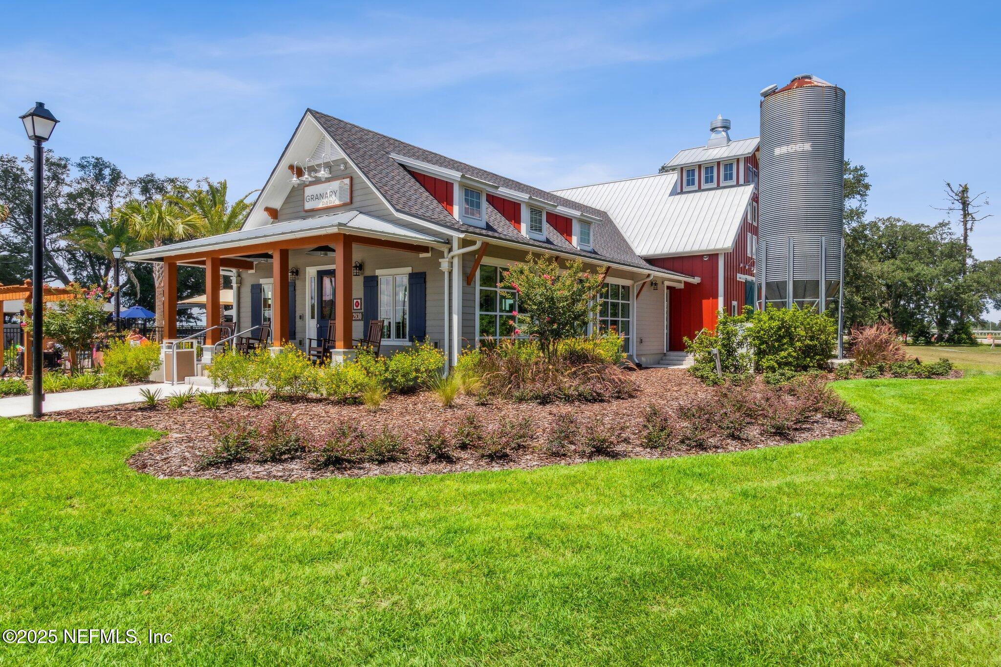 2724 WHITE CEDAR Lane