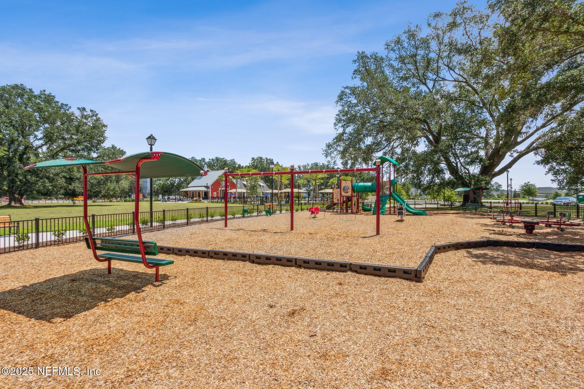 2724 WHITE CEDAR Lane