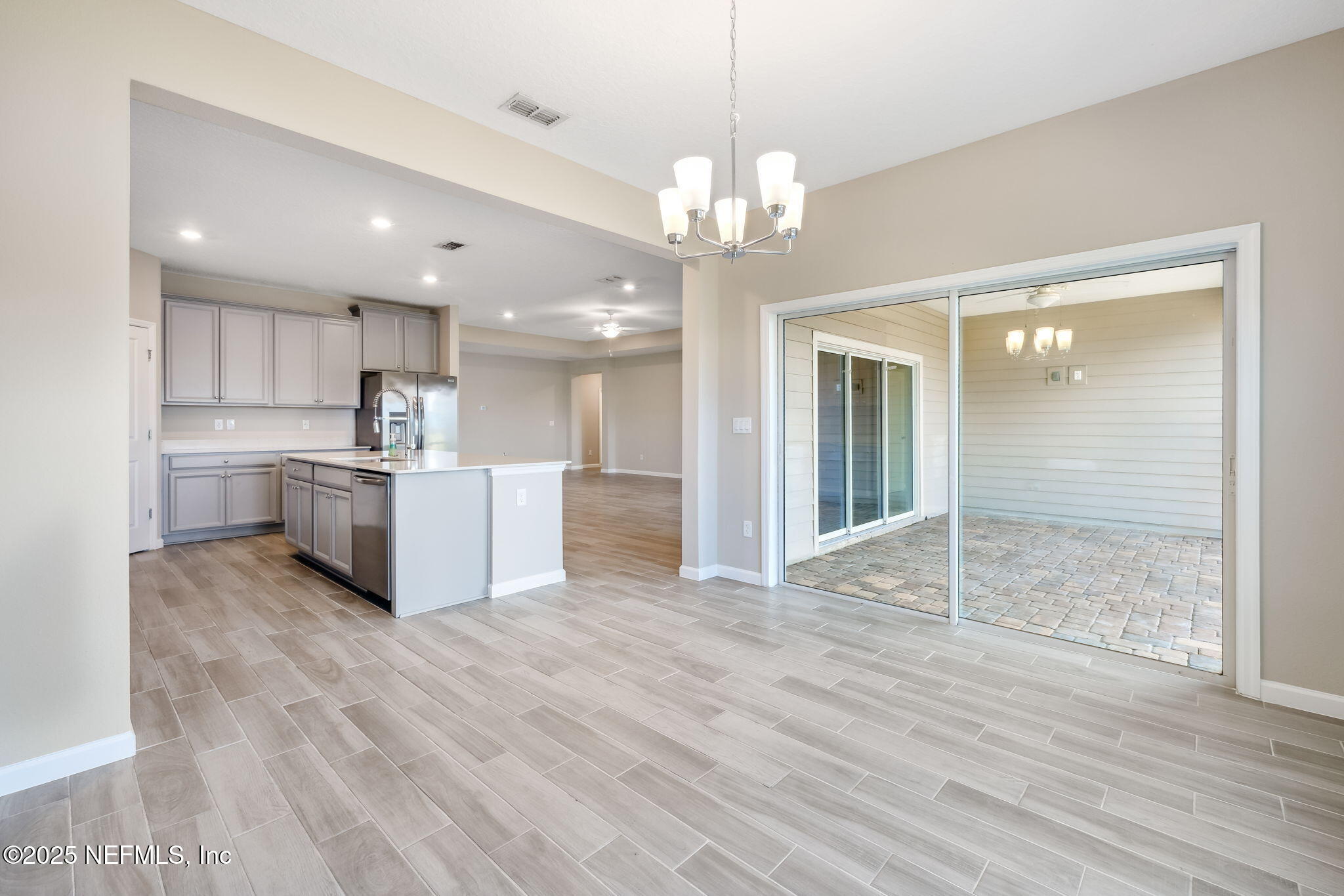 2724 WHITE CEDAR Lane