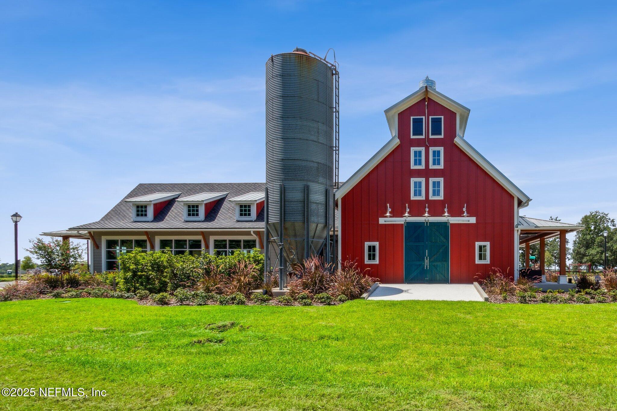 2724 WHITE CEDAR Lane