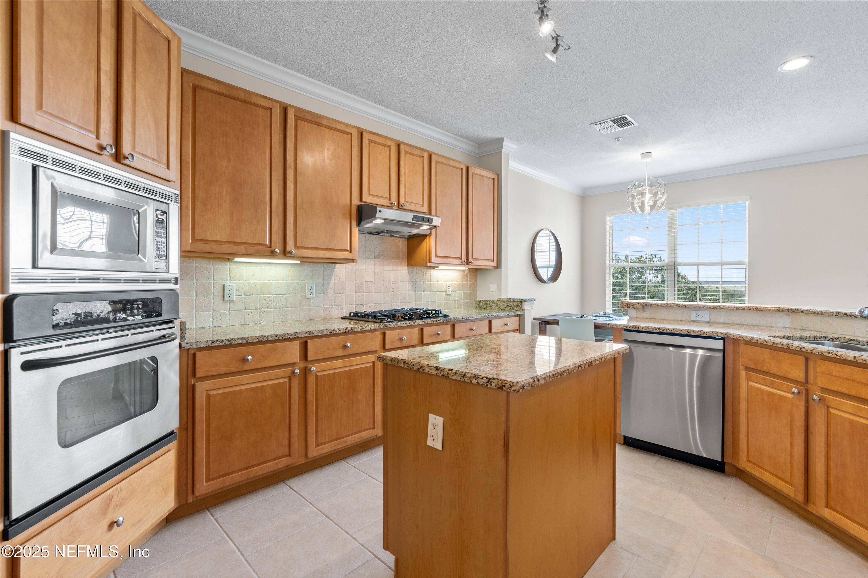 201 OCEAN GRANDE Drive, 302