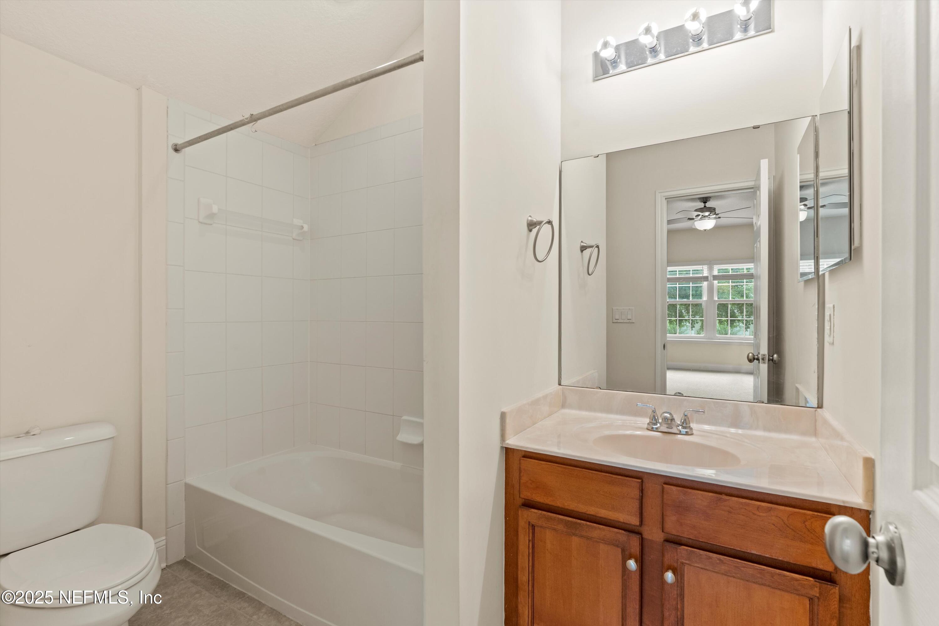 5930 GREEN POND Drive