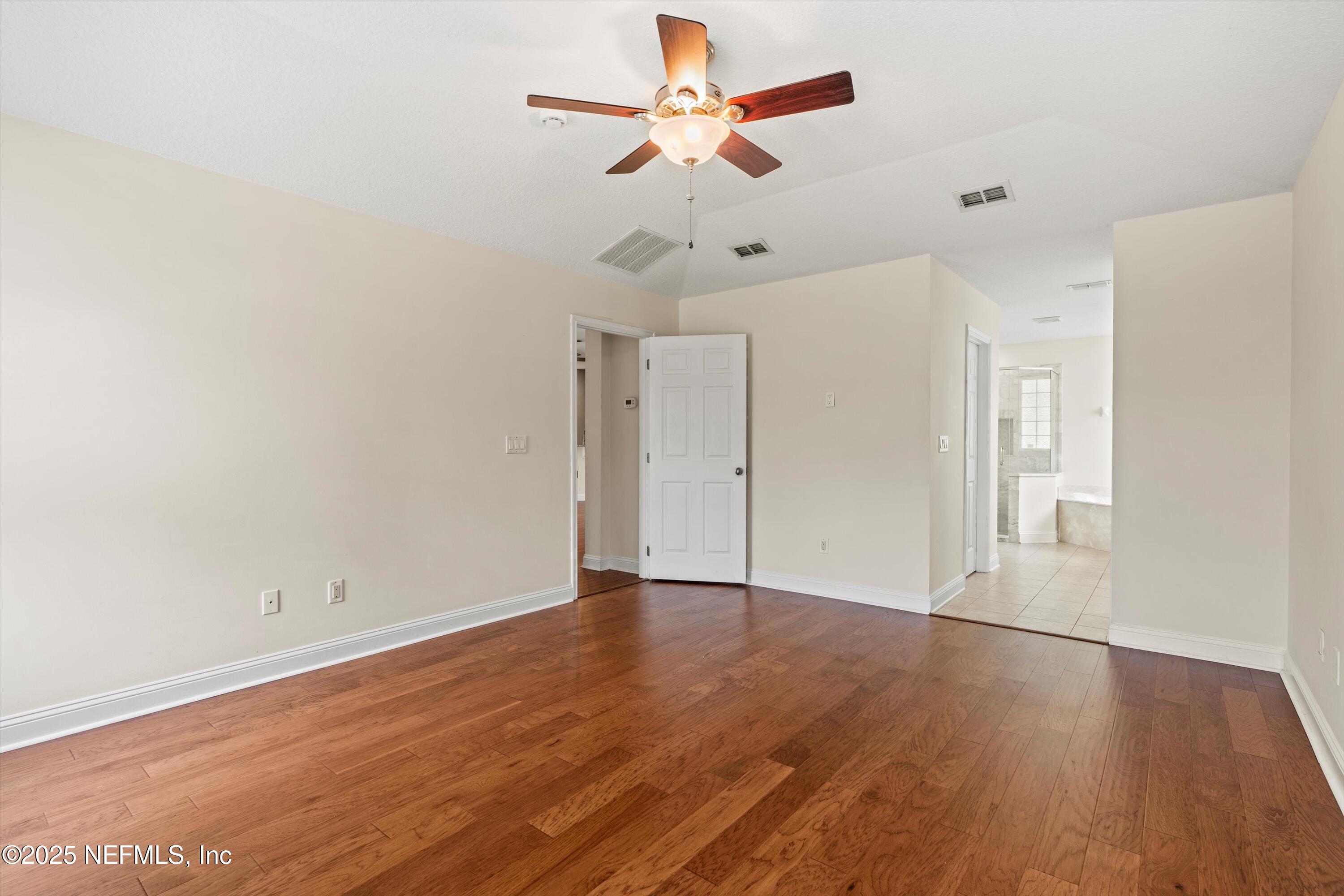 5930 GREEN POND Drive