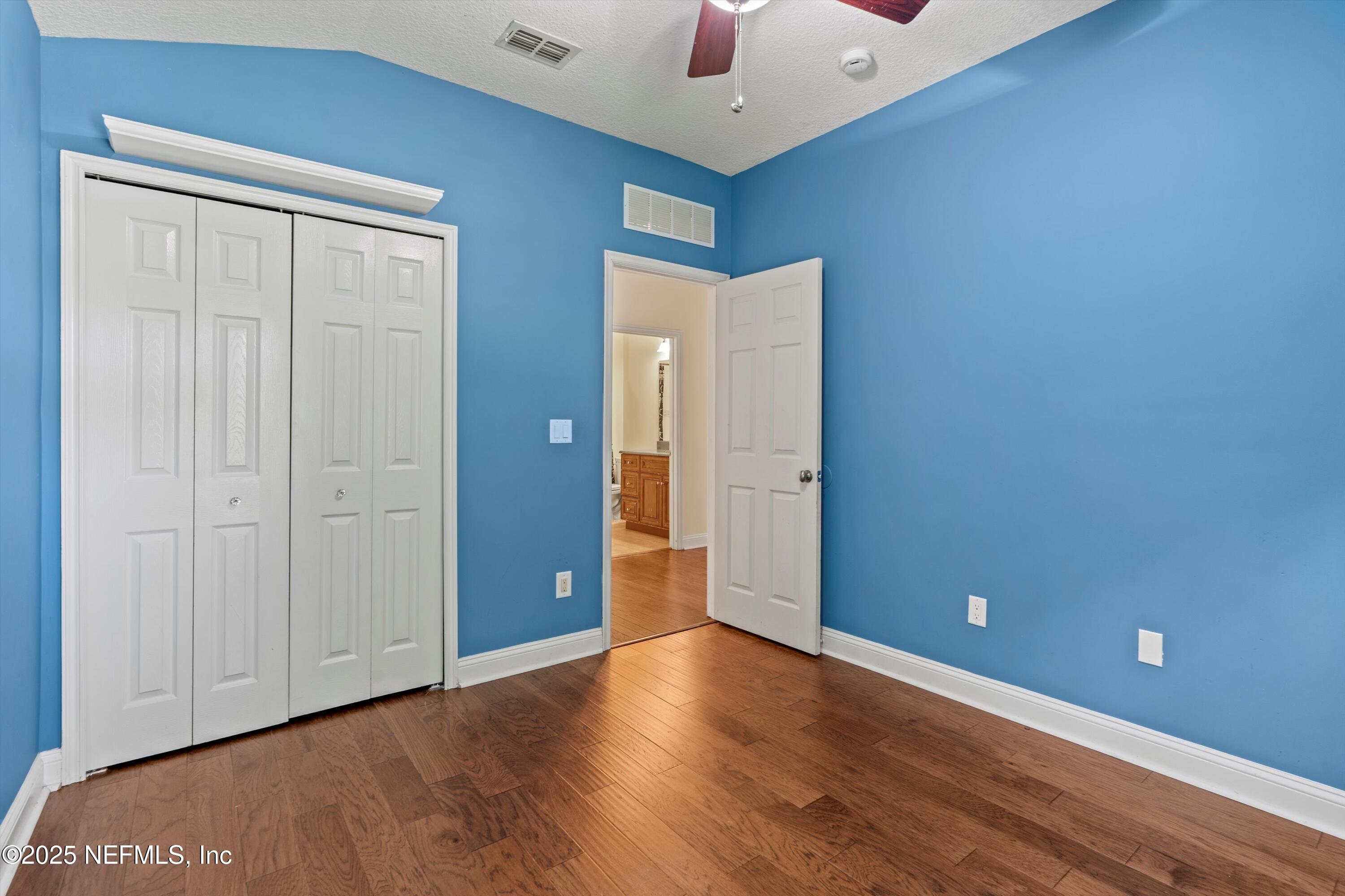 5930 GREEN POND Drive