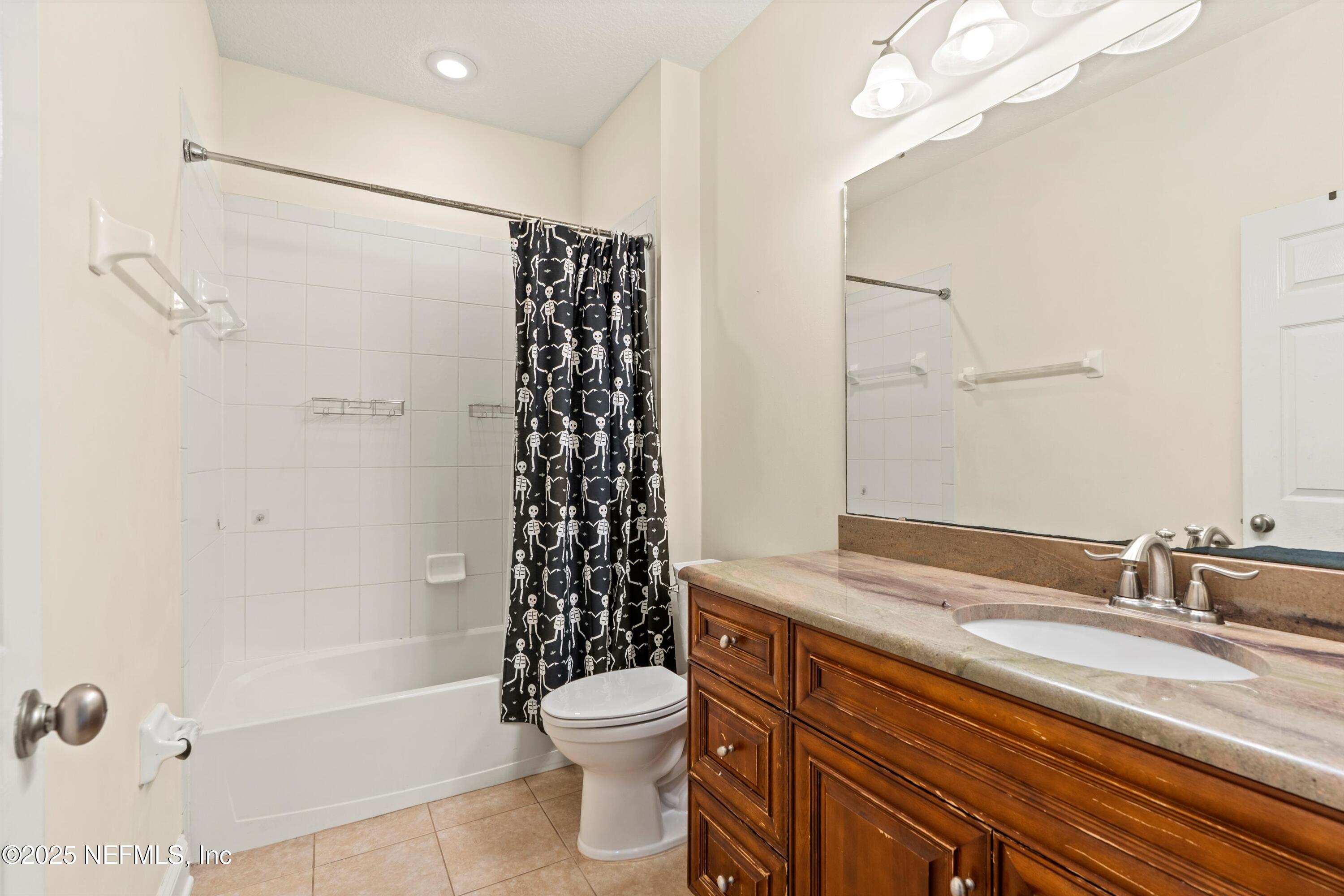 5930 GREEN POND Drive