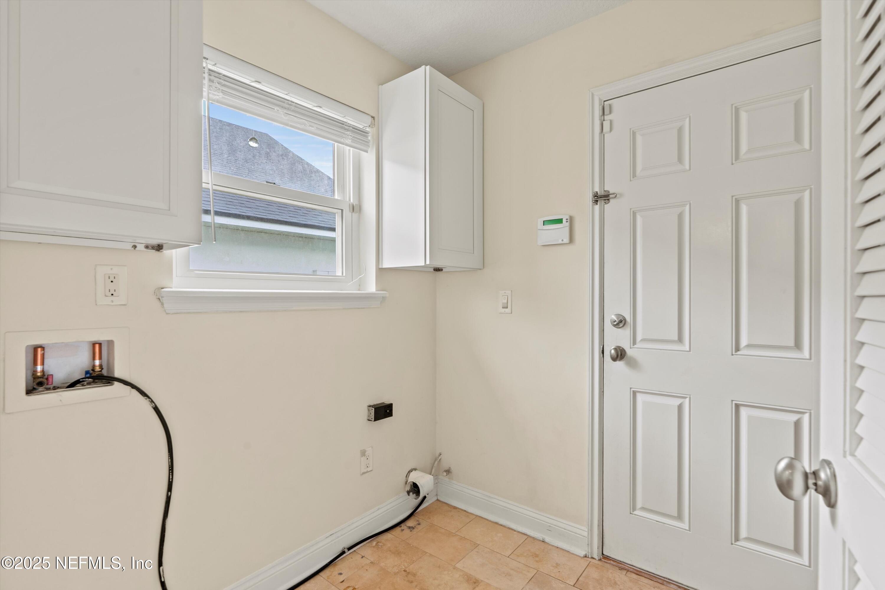 5930 GREEN POND Drive