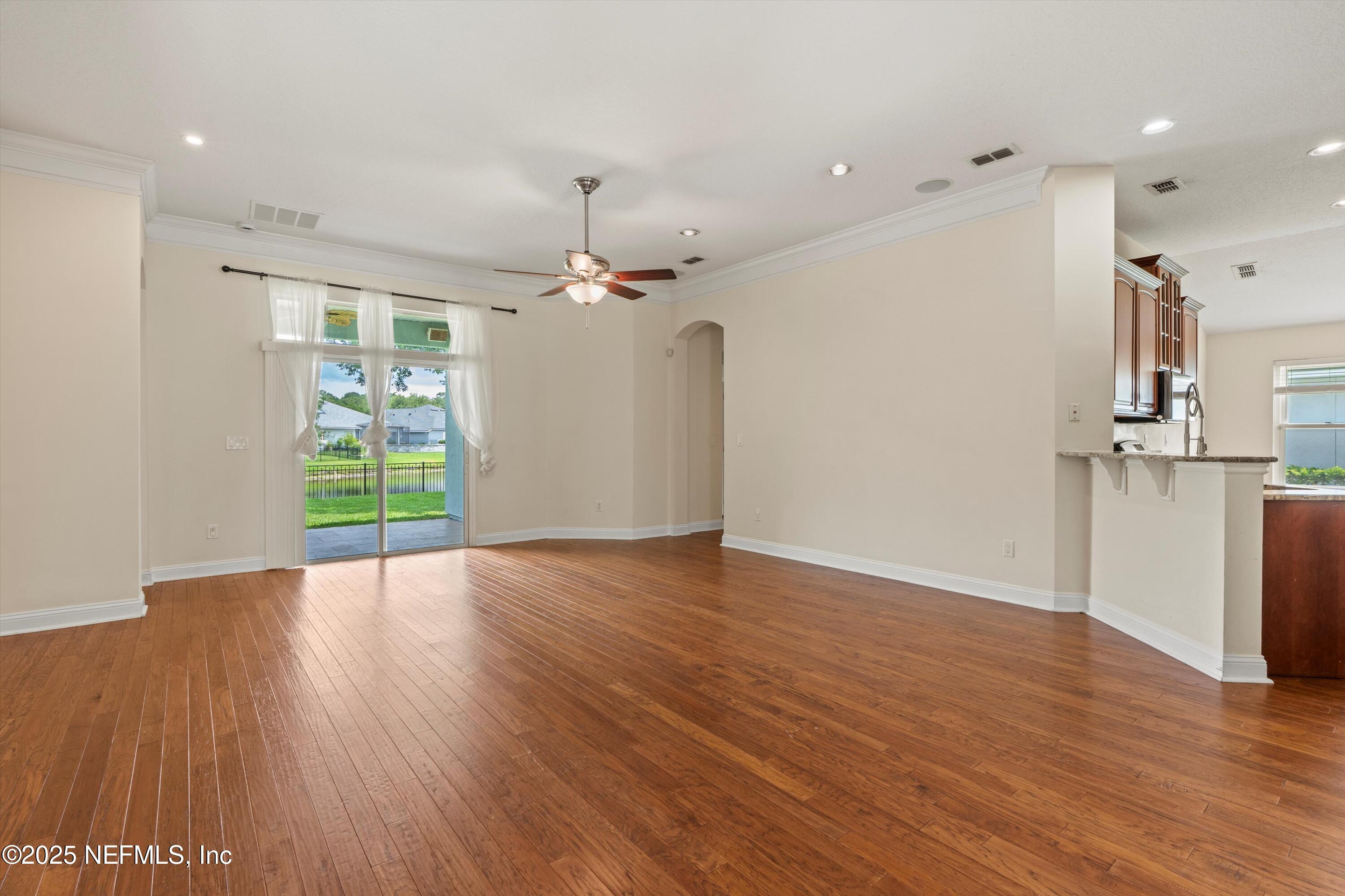 5930 GREEN POND Drive