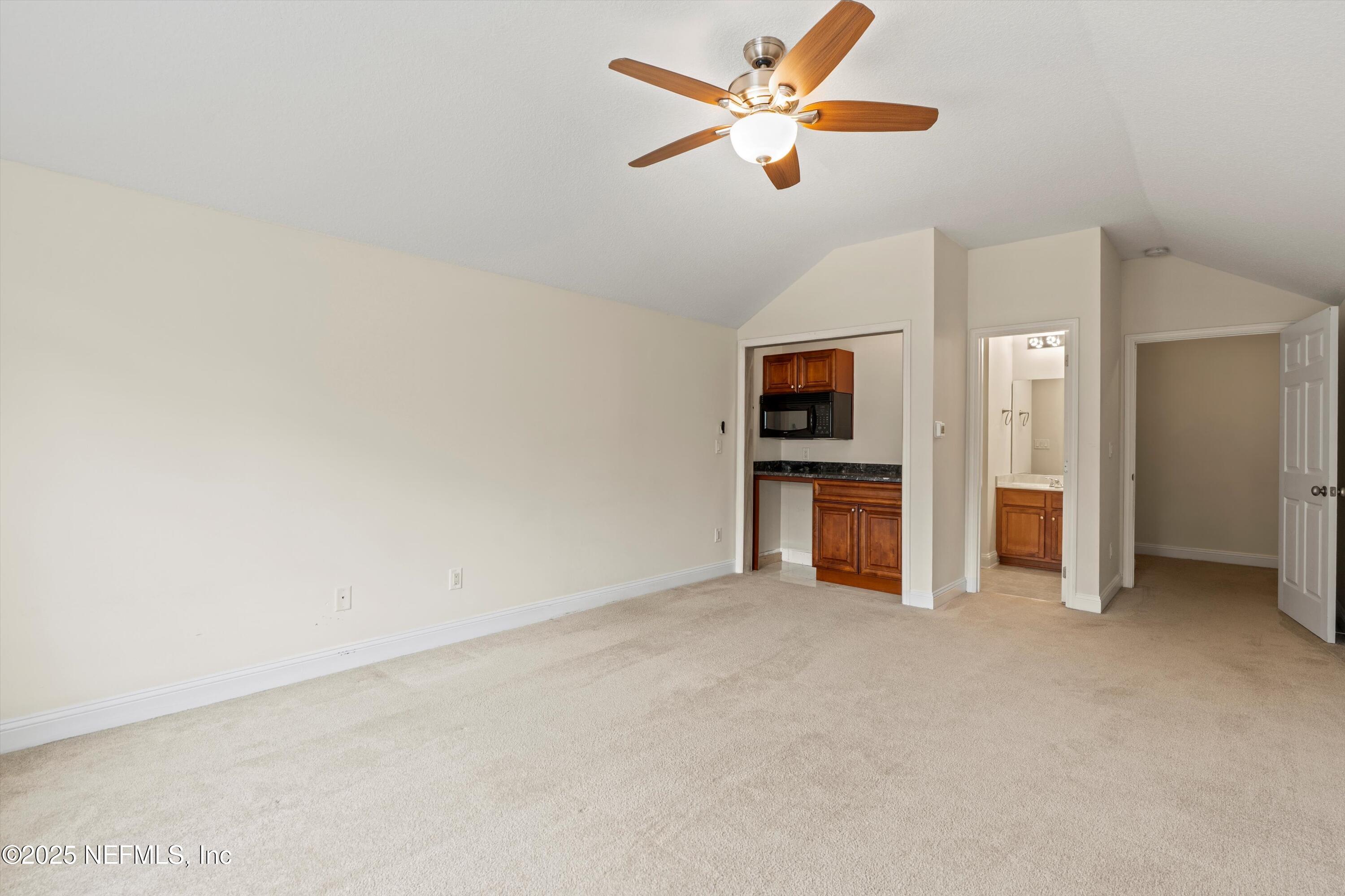 5930 GREEN POND Drive