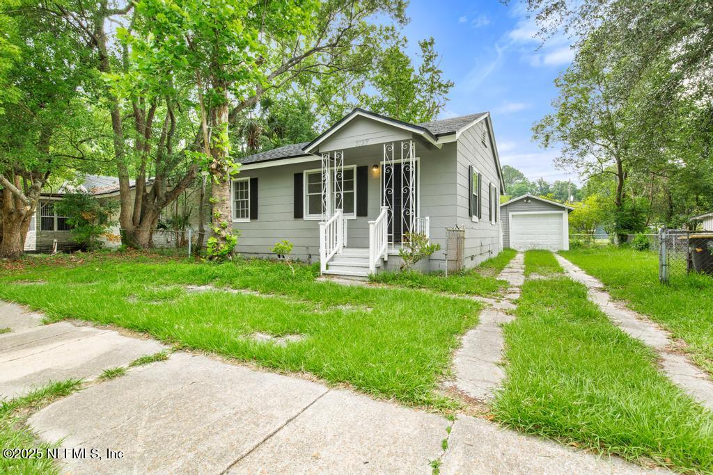 3127 4TH STREET Circle