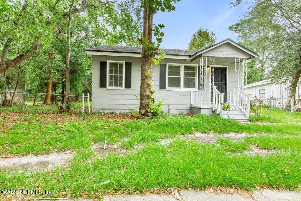 3127 4TH STREET Circle