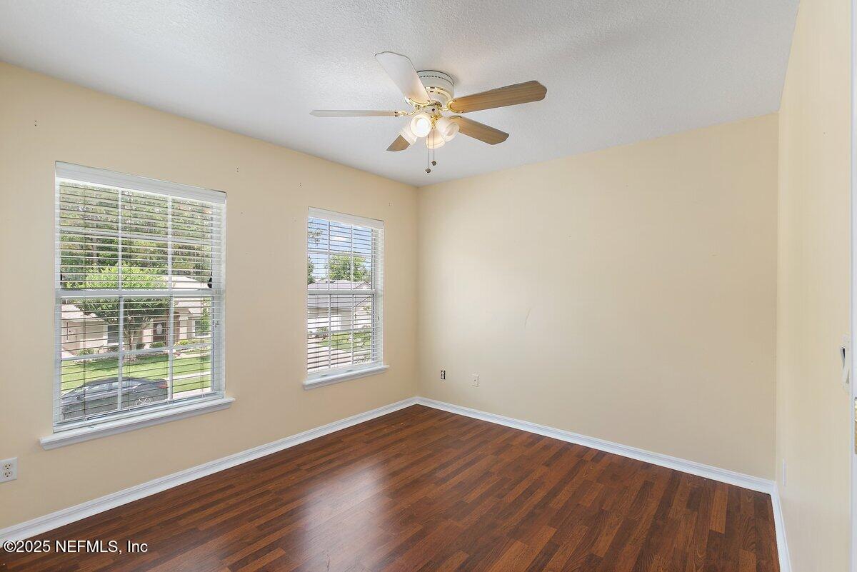 953 MYSTIC HARBOR Drive