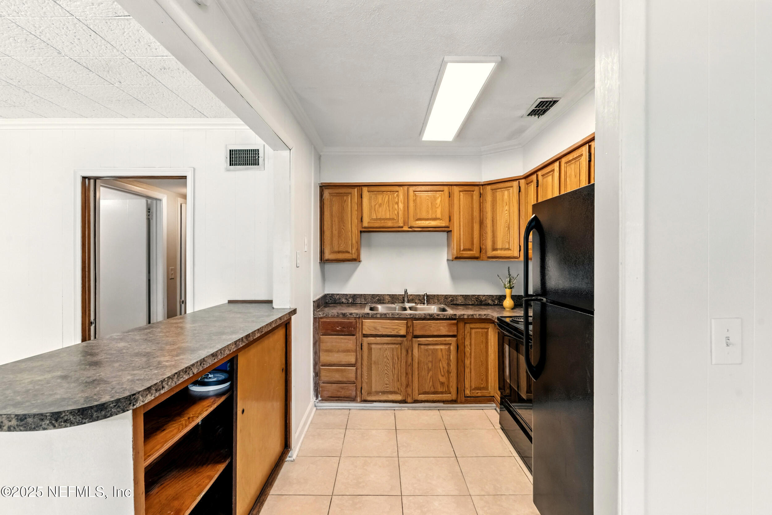 2640 COMMONWEALTH Avenue