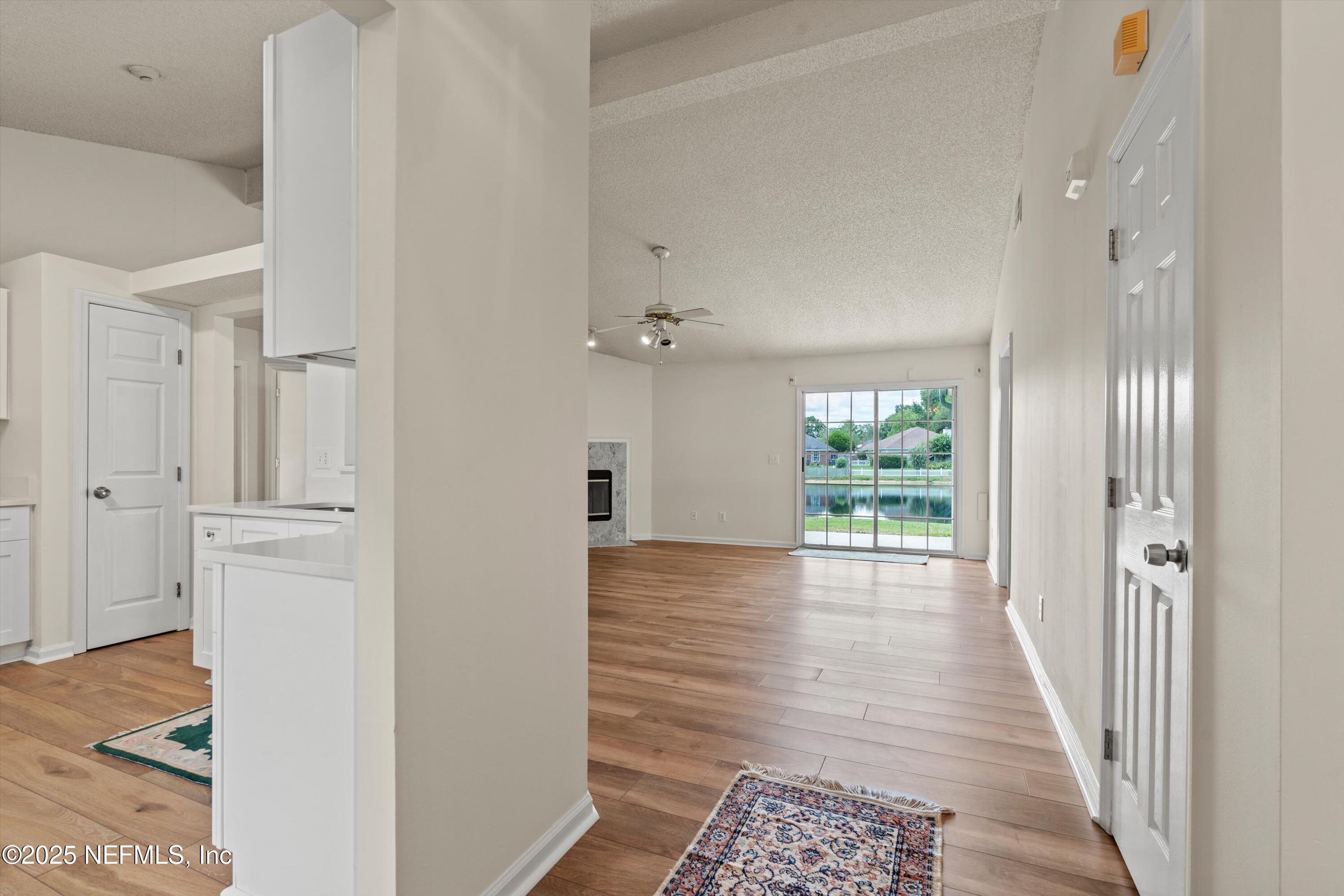 4533 WANDERING OAKS Drive S