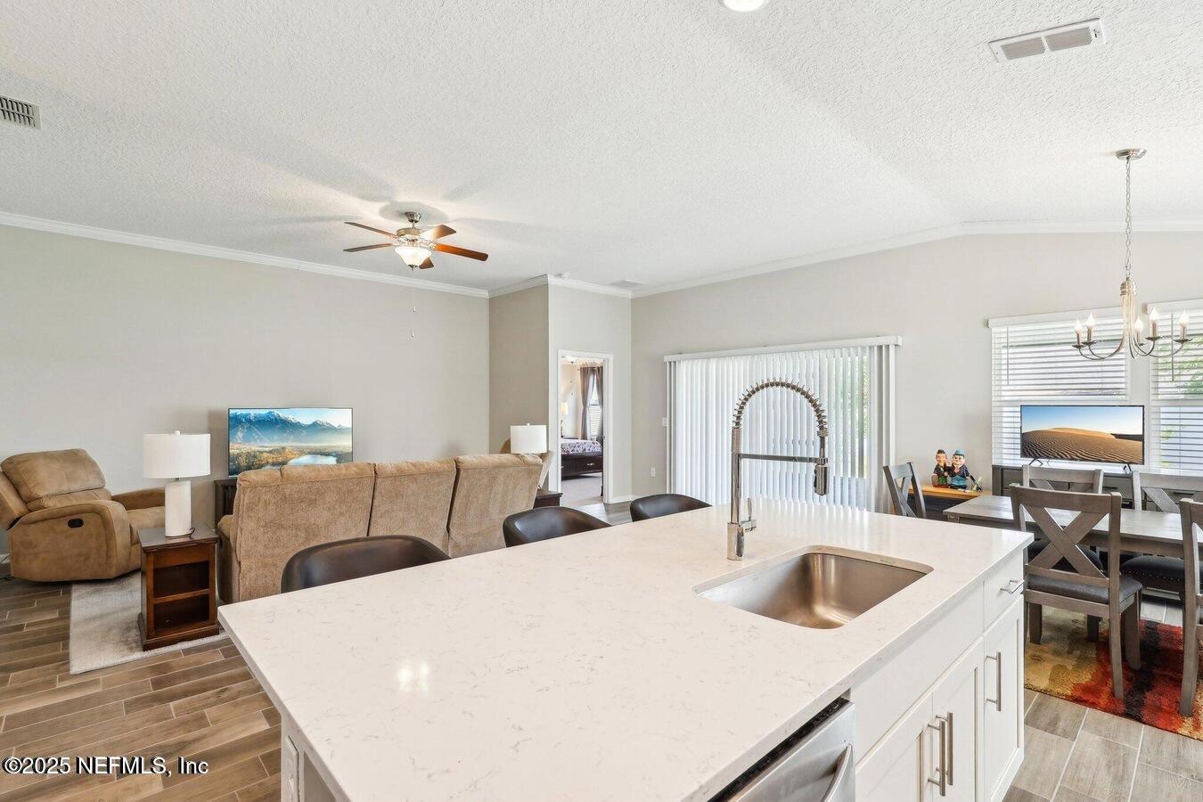 4032 SANDBANK Court