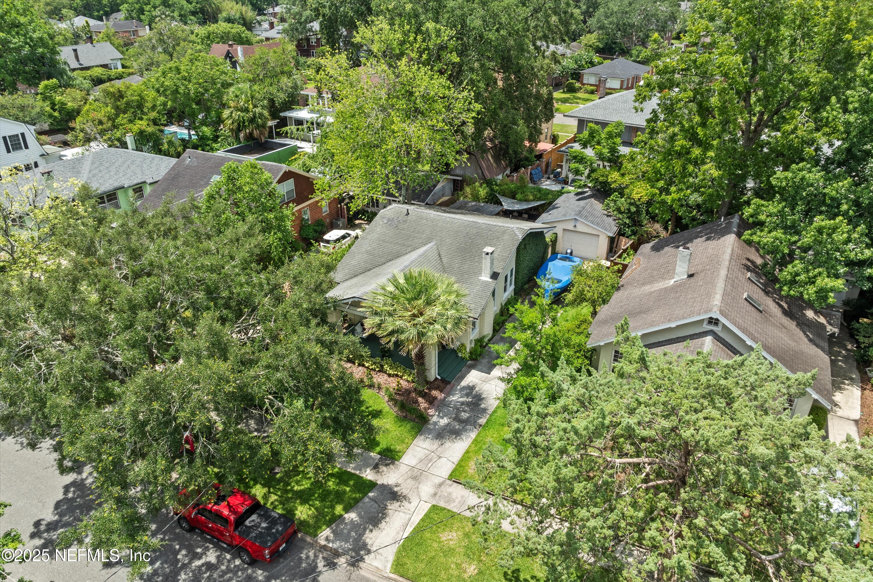 1342 HOLLYWOOD Avenue