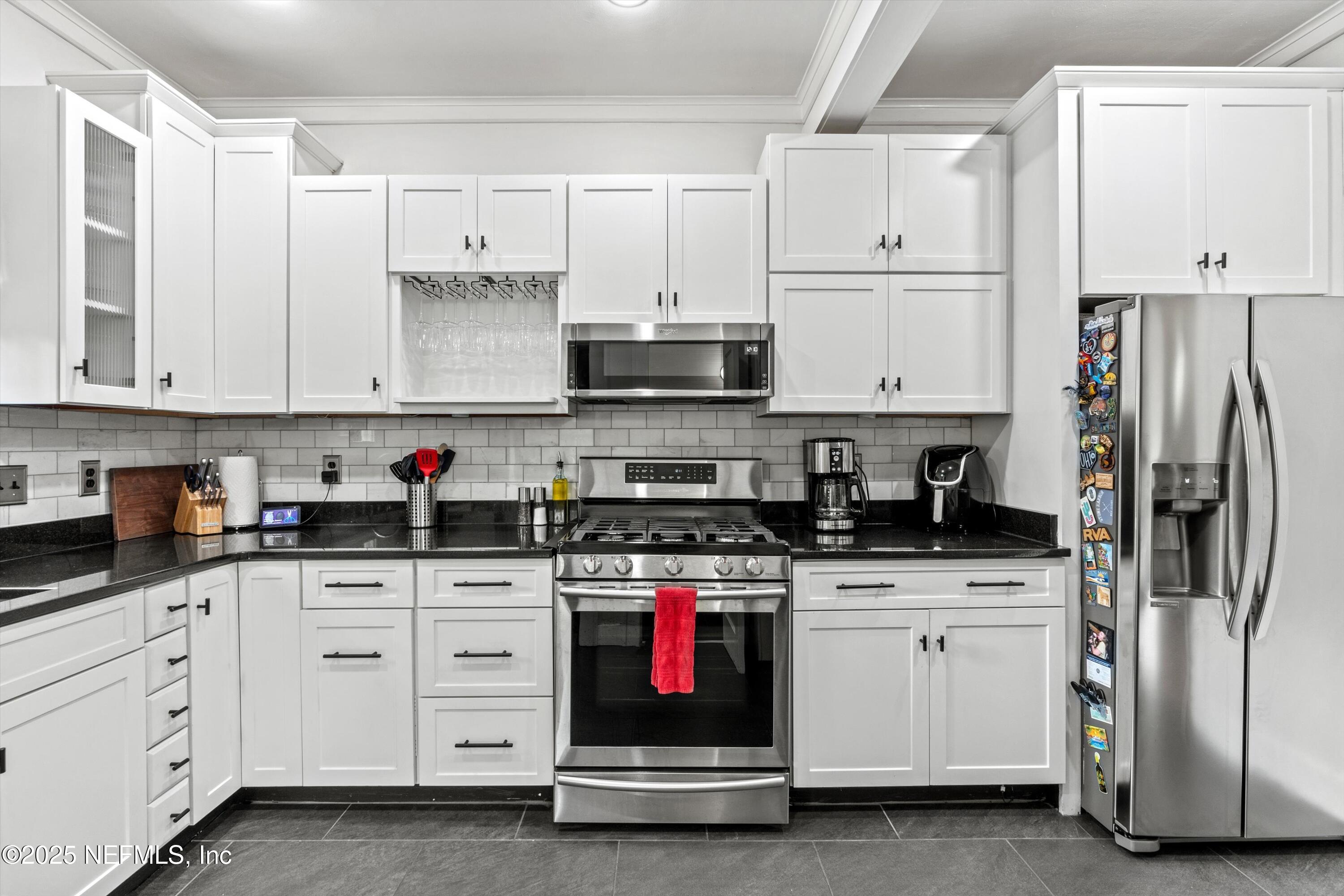 1342 HOLLYWOOD Avenue