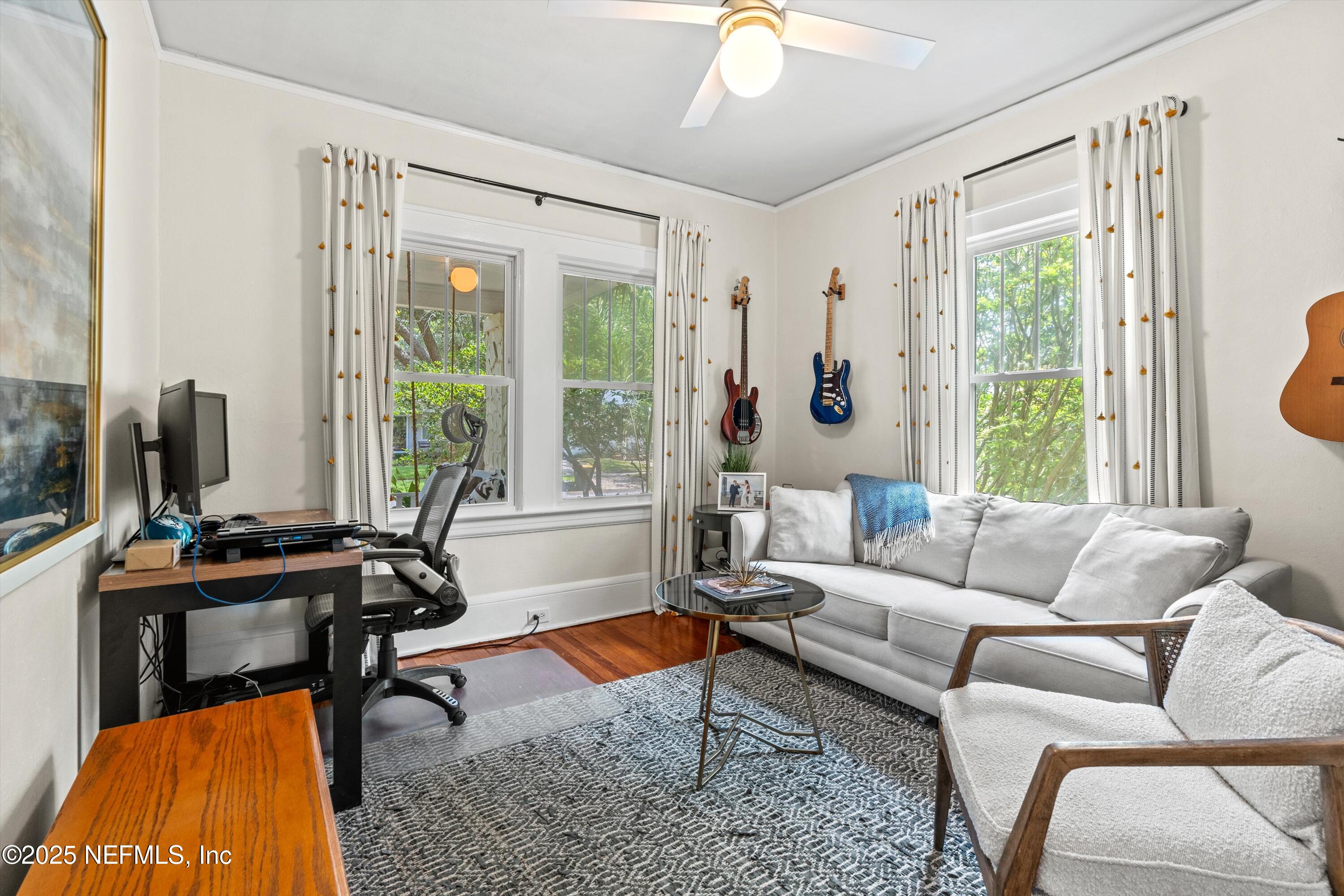 1342 HOLLYWOOD Avenue