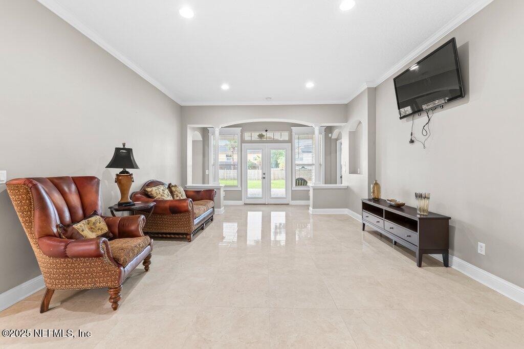 3156 SCENIC OAKS Drive