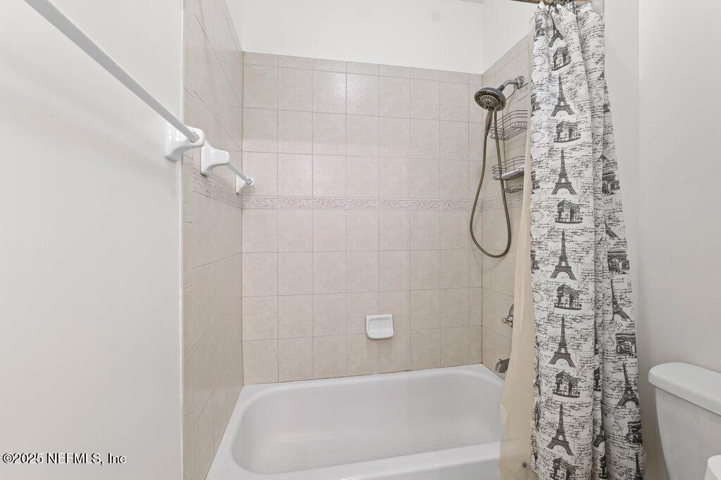 3156 SCENIC OAKS Drive