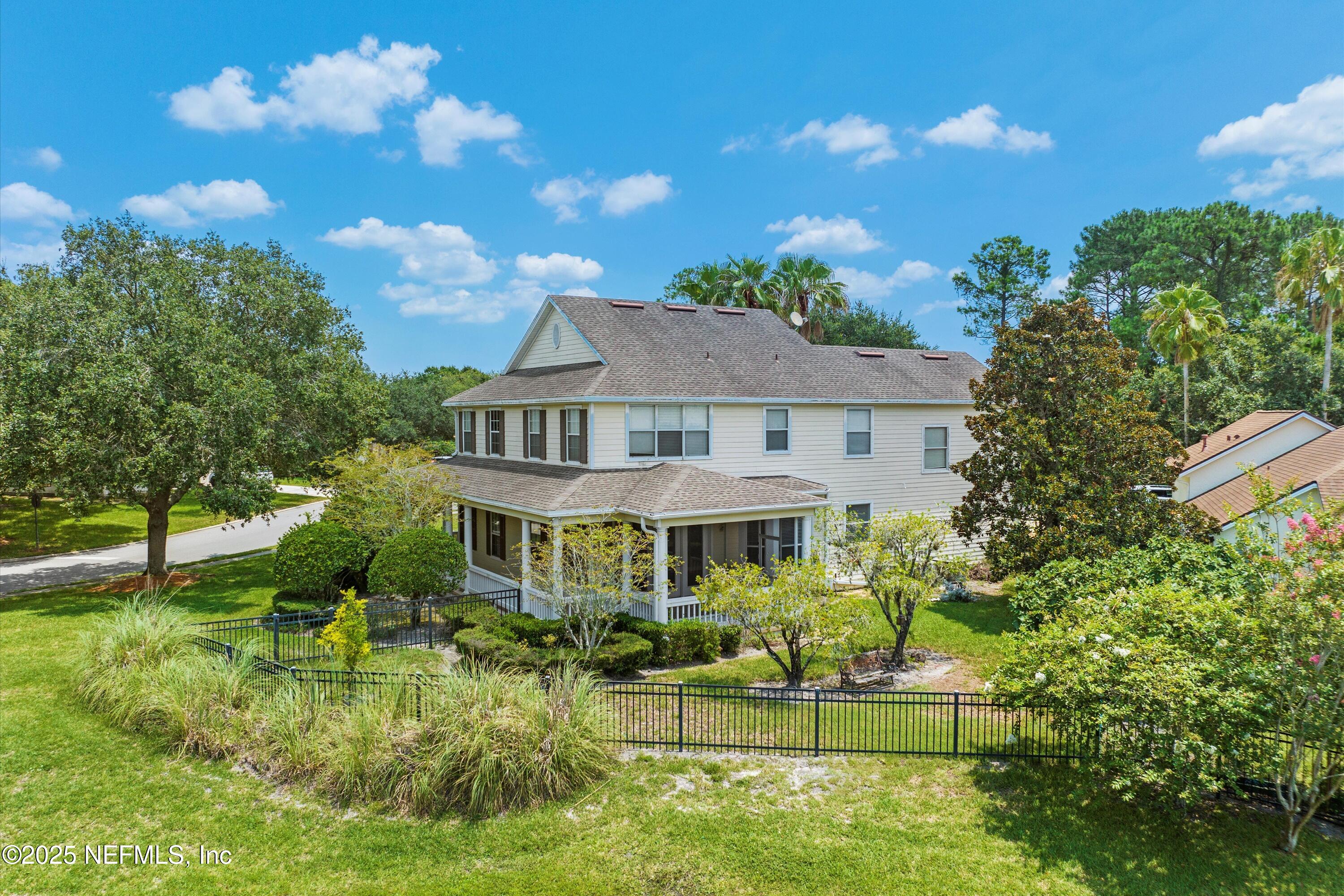 7610 SENTRY OAK Circle