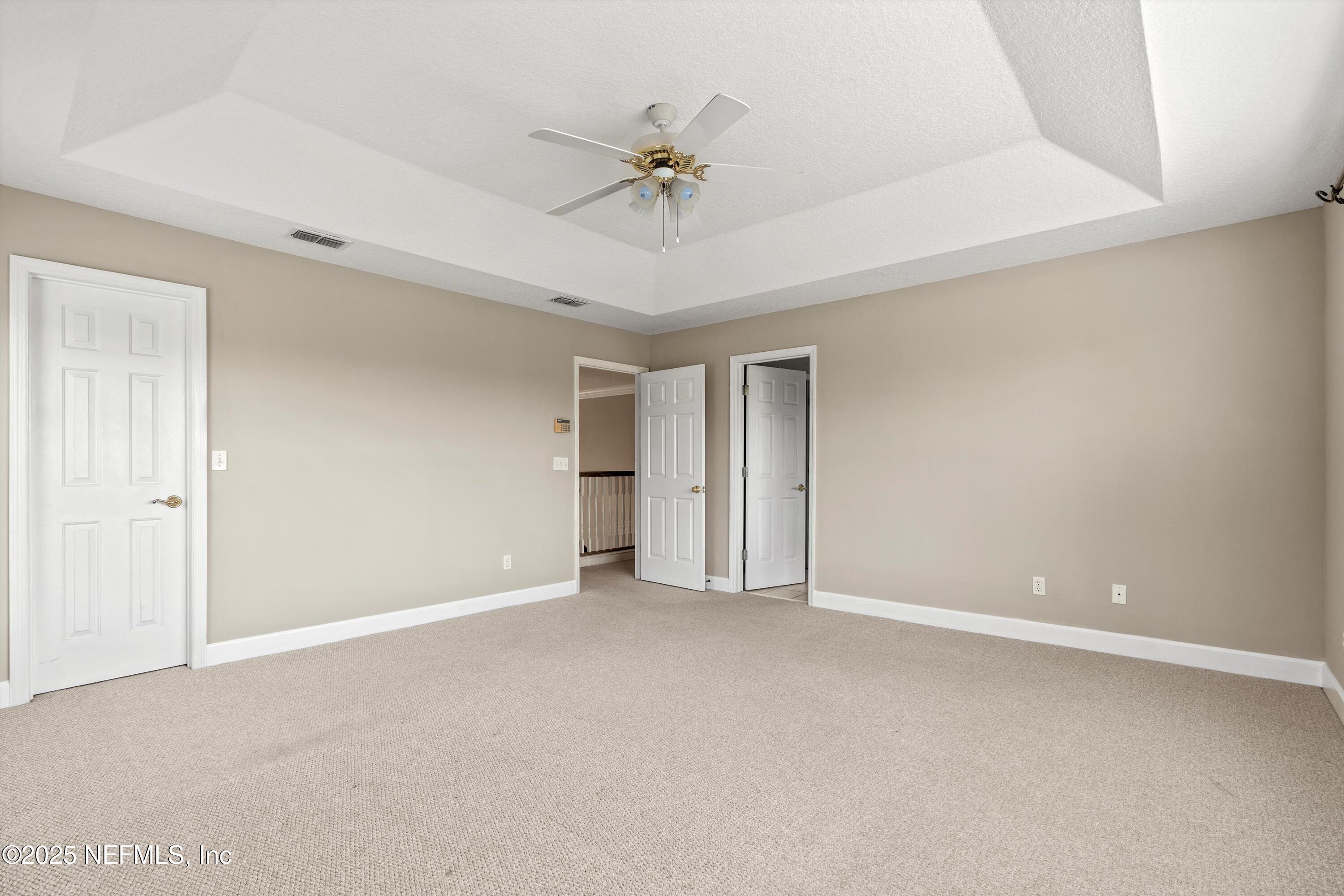 7610 SENTRY OAK Circle