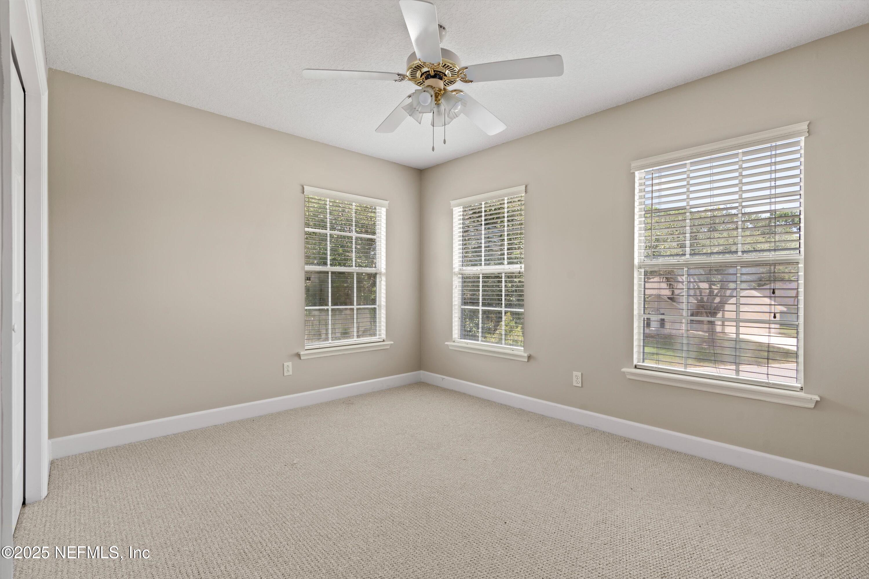 7610 SENTRY OAK Circle